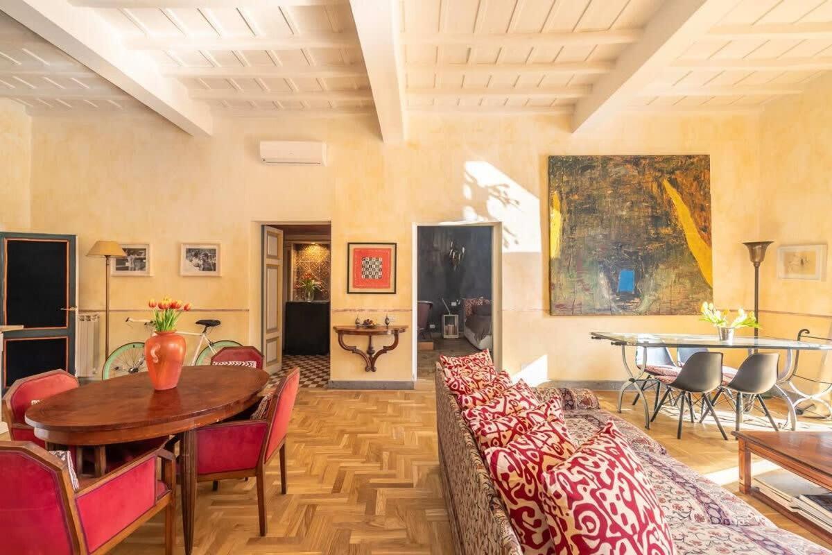 Apartment Farnese Designer Loft By Romeloft *