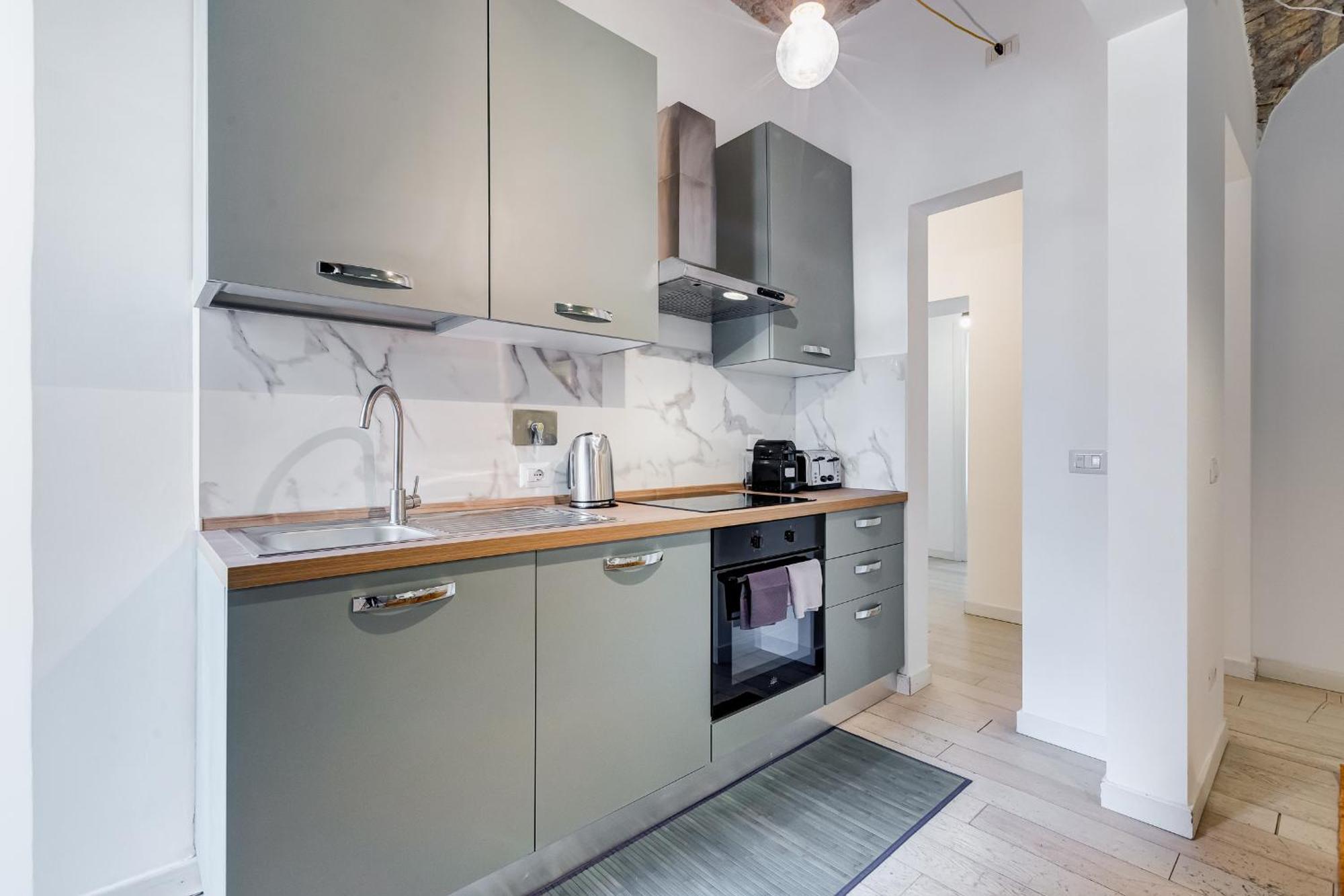 Clemente Xii Repubblica House - 3 Bedroom Apartment Rome