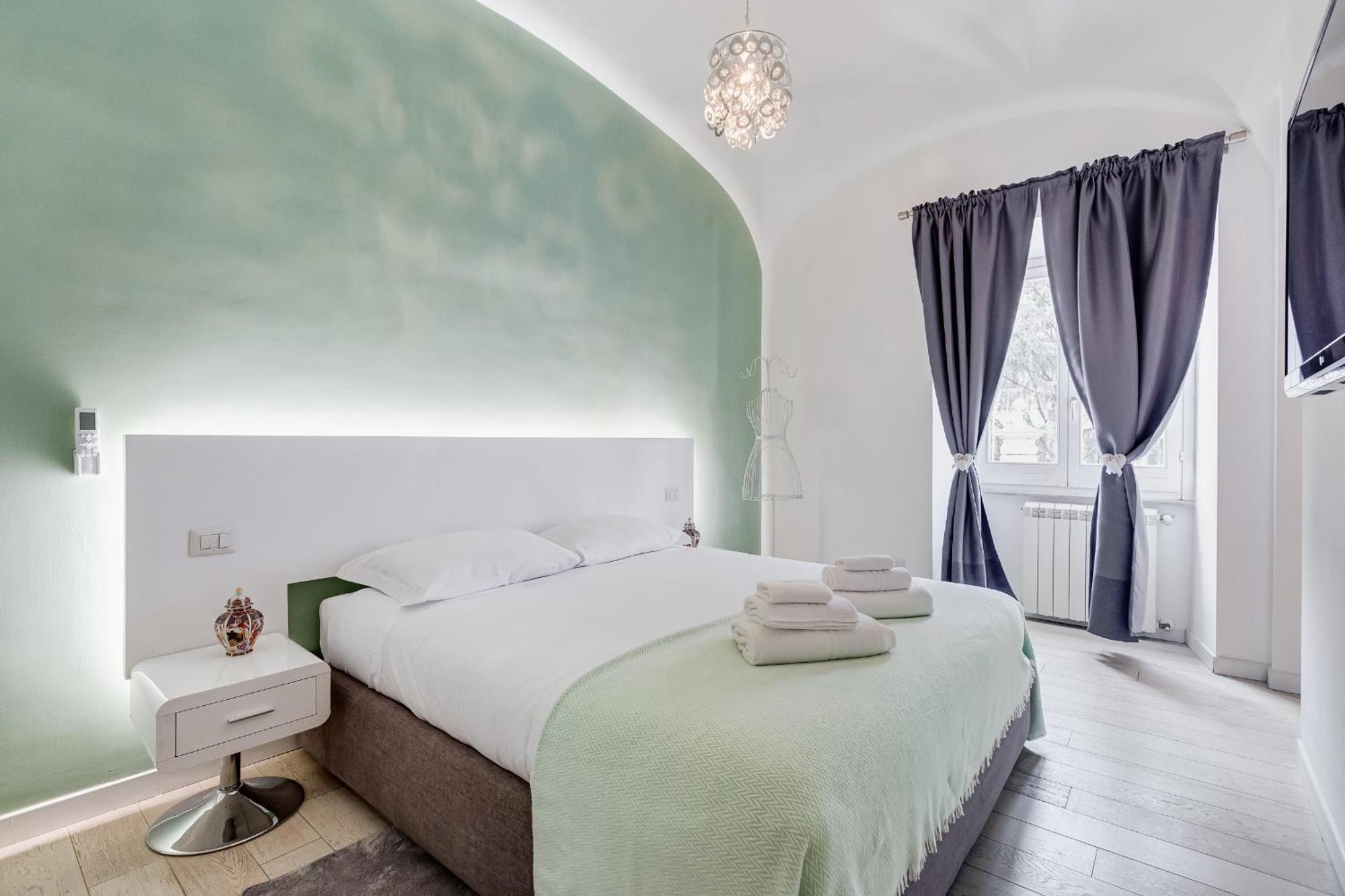 Apartment Clemente Xii Repubblica House - 3 Bedroom Rome