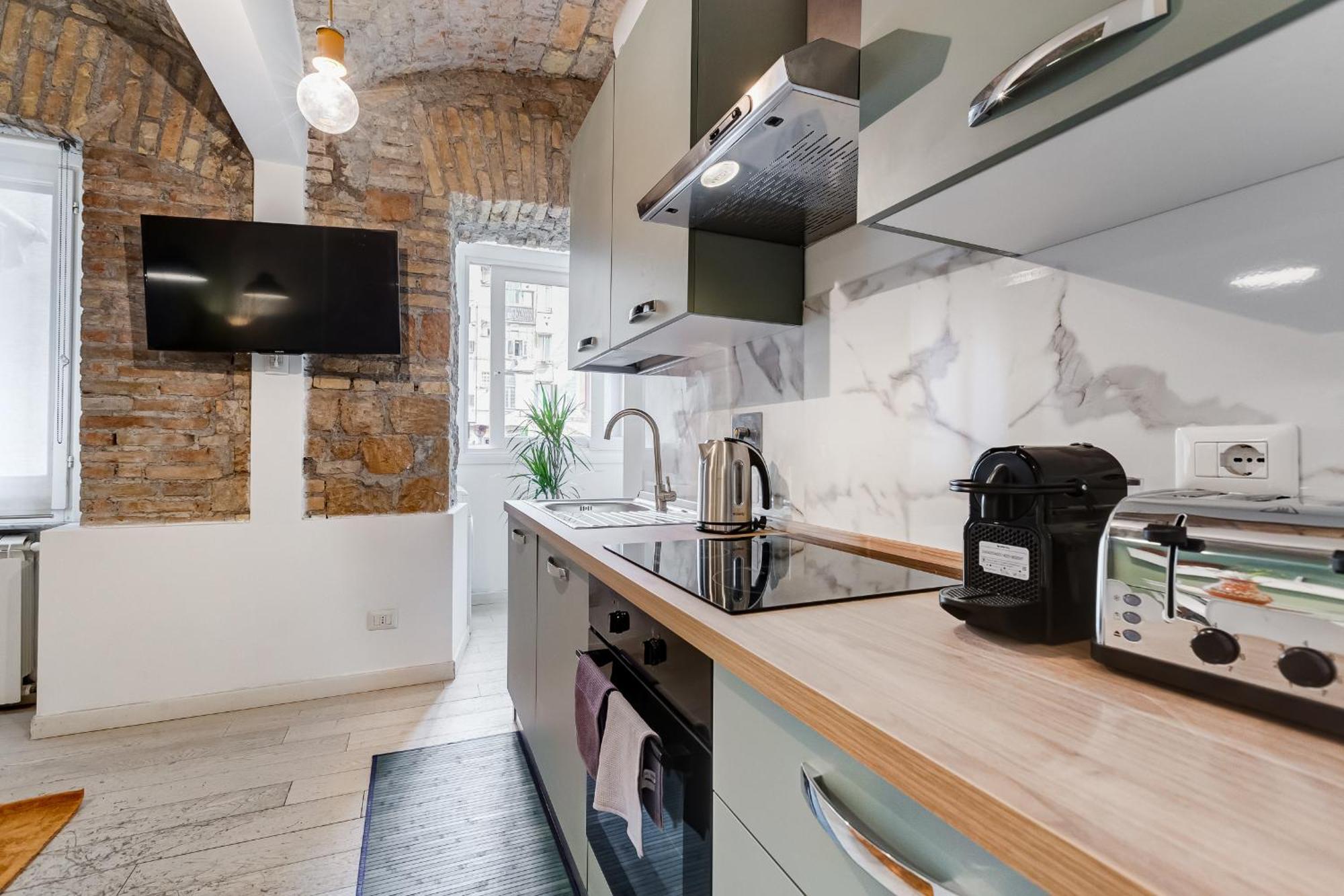 Apartment Clemente Xii Repubblica House - 3 Bedroom Rome