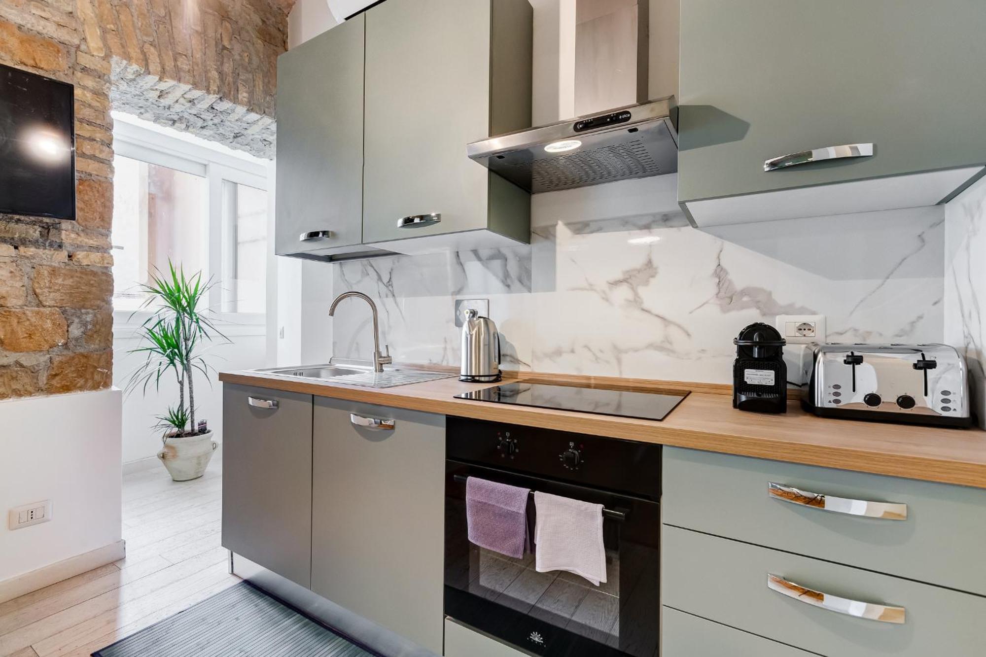 Clemente Xii Repubblica House - 3 Bedroom Apartment Rome