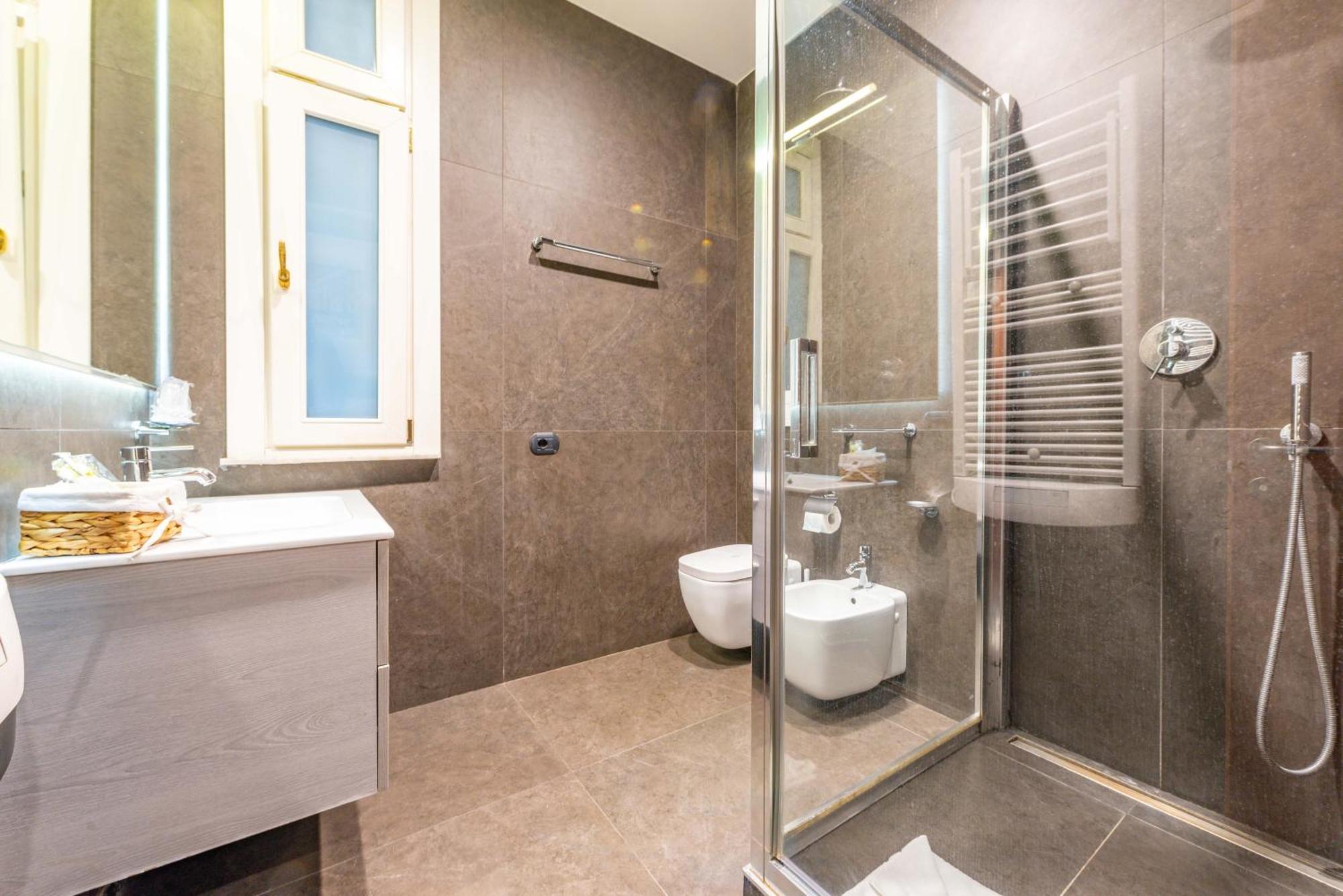 Andenis Tiber House Affittacamere *