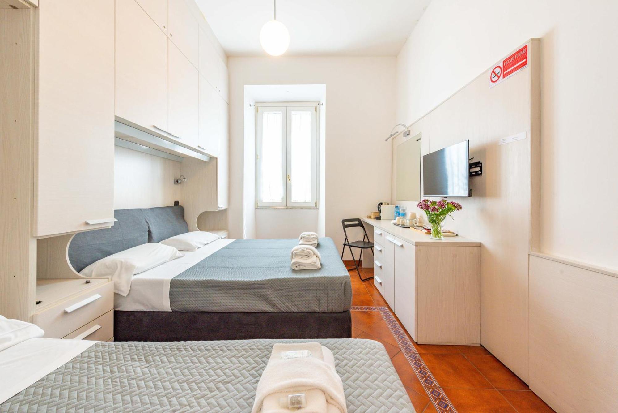 Andenis Tiber House * Rome