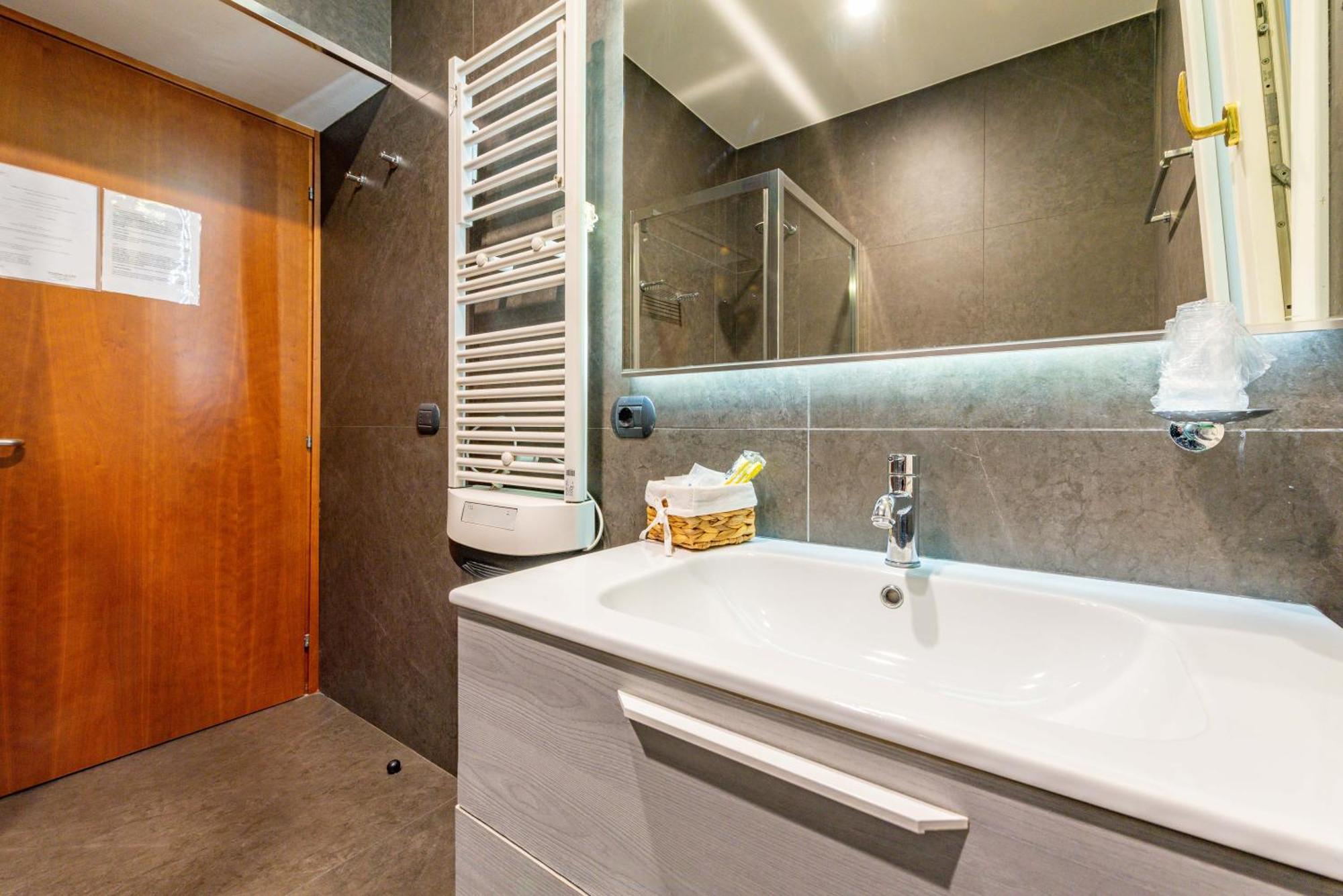 Andenis Tiber House Guest house *