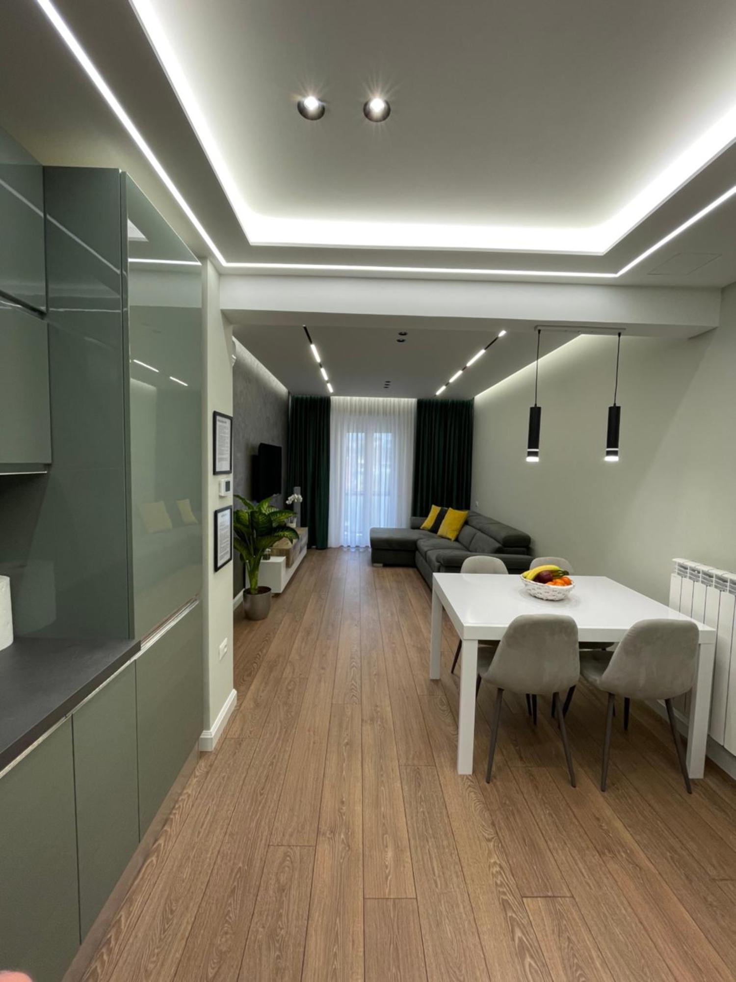 Sole House *
