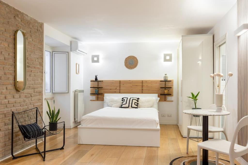 Design Loft Near Colosseo Appartamento Roma
