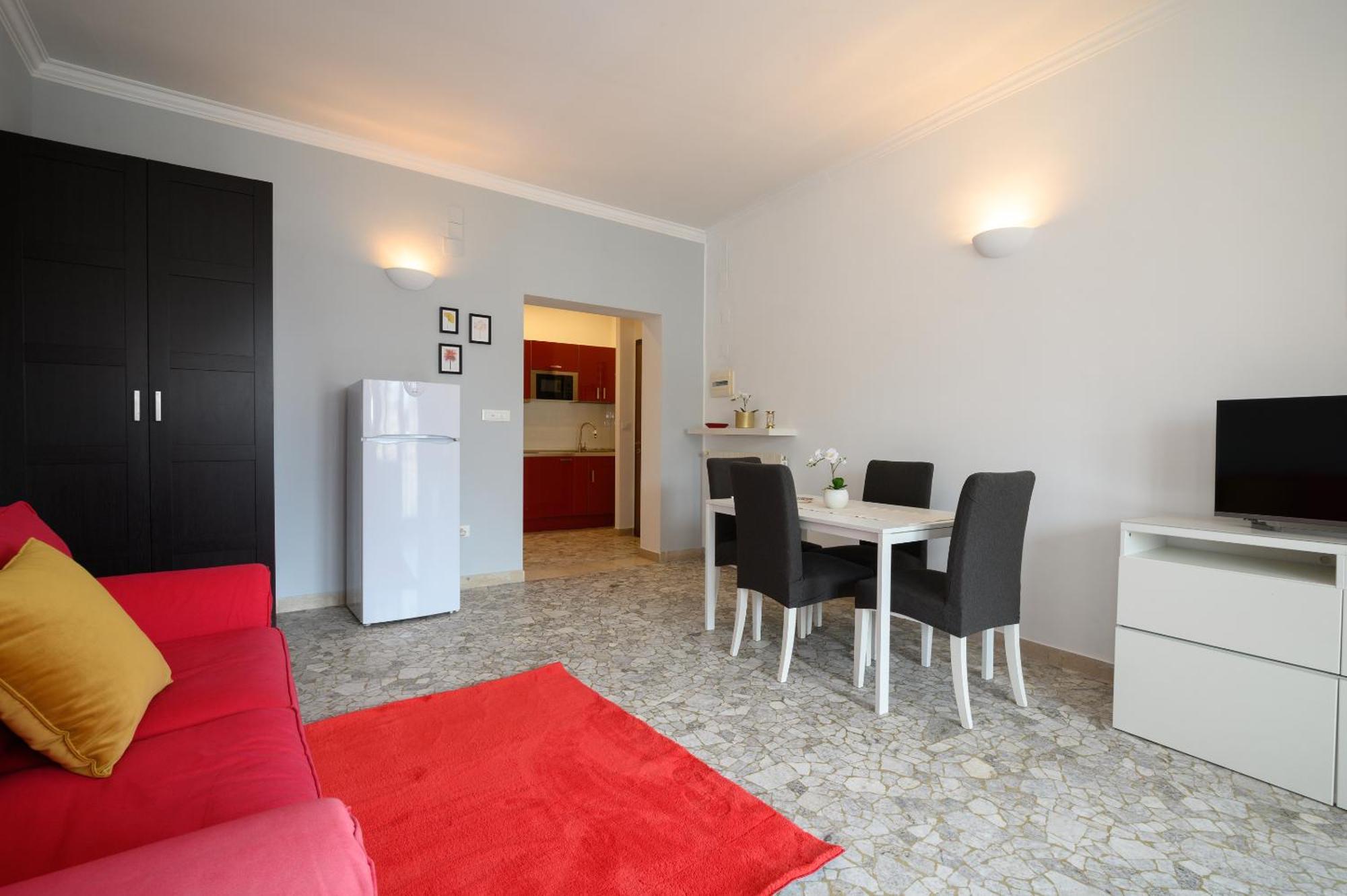 Opera 65 Roof Terrace Apartment Rome
