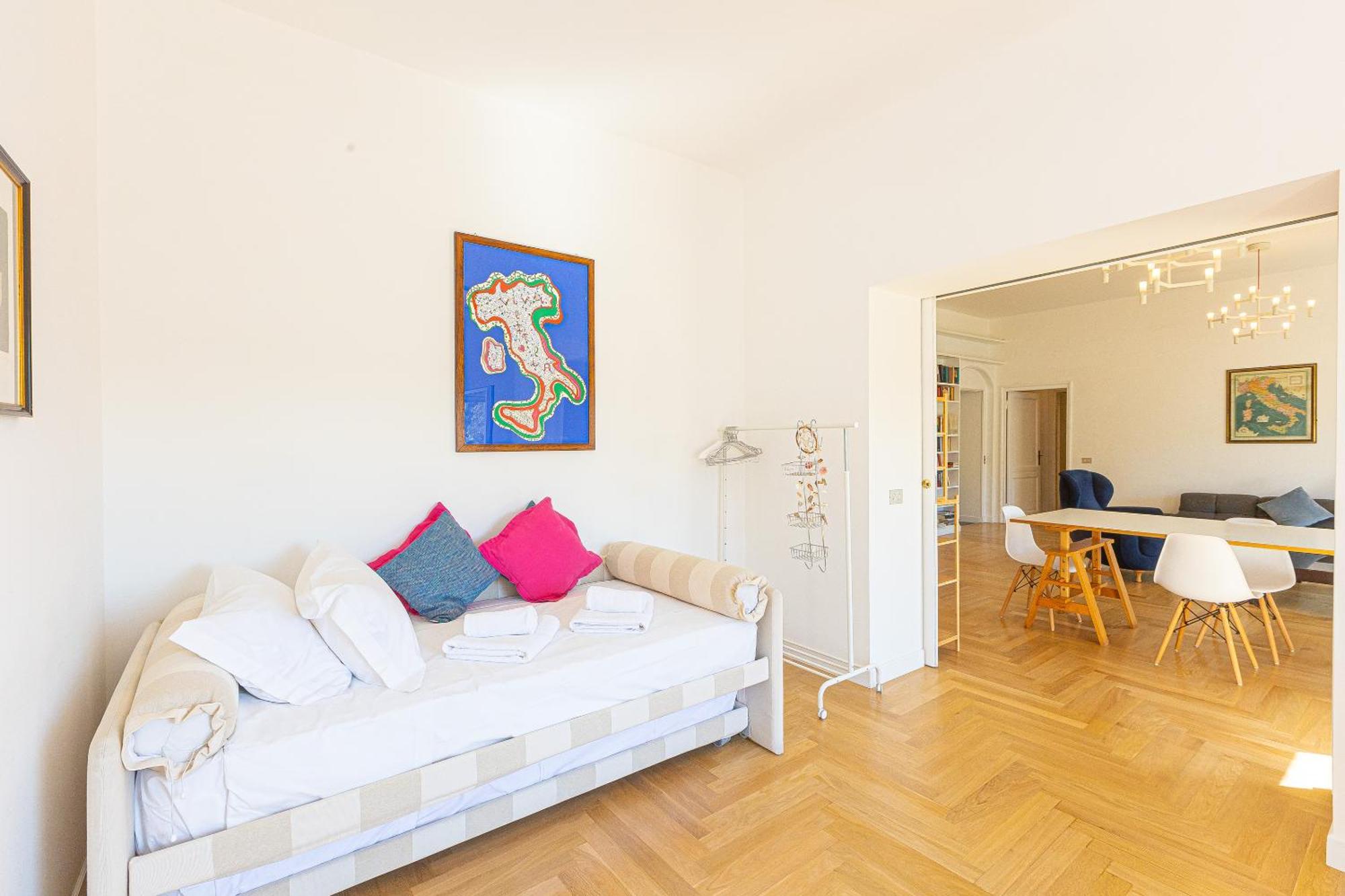 Giulio Cesare Penthouse In Apartment Rome