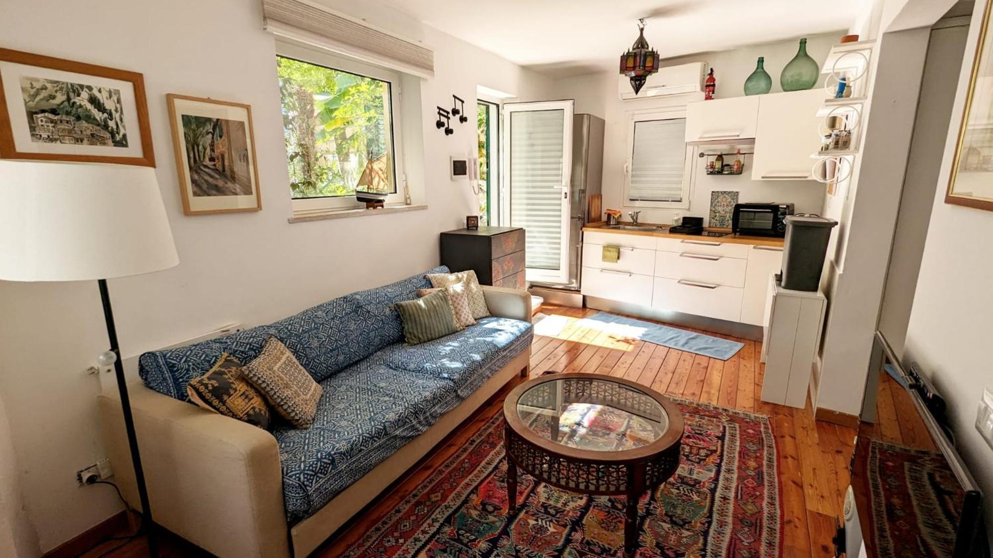 Cosy 1-bed Studio In * Rome