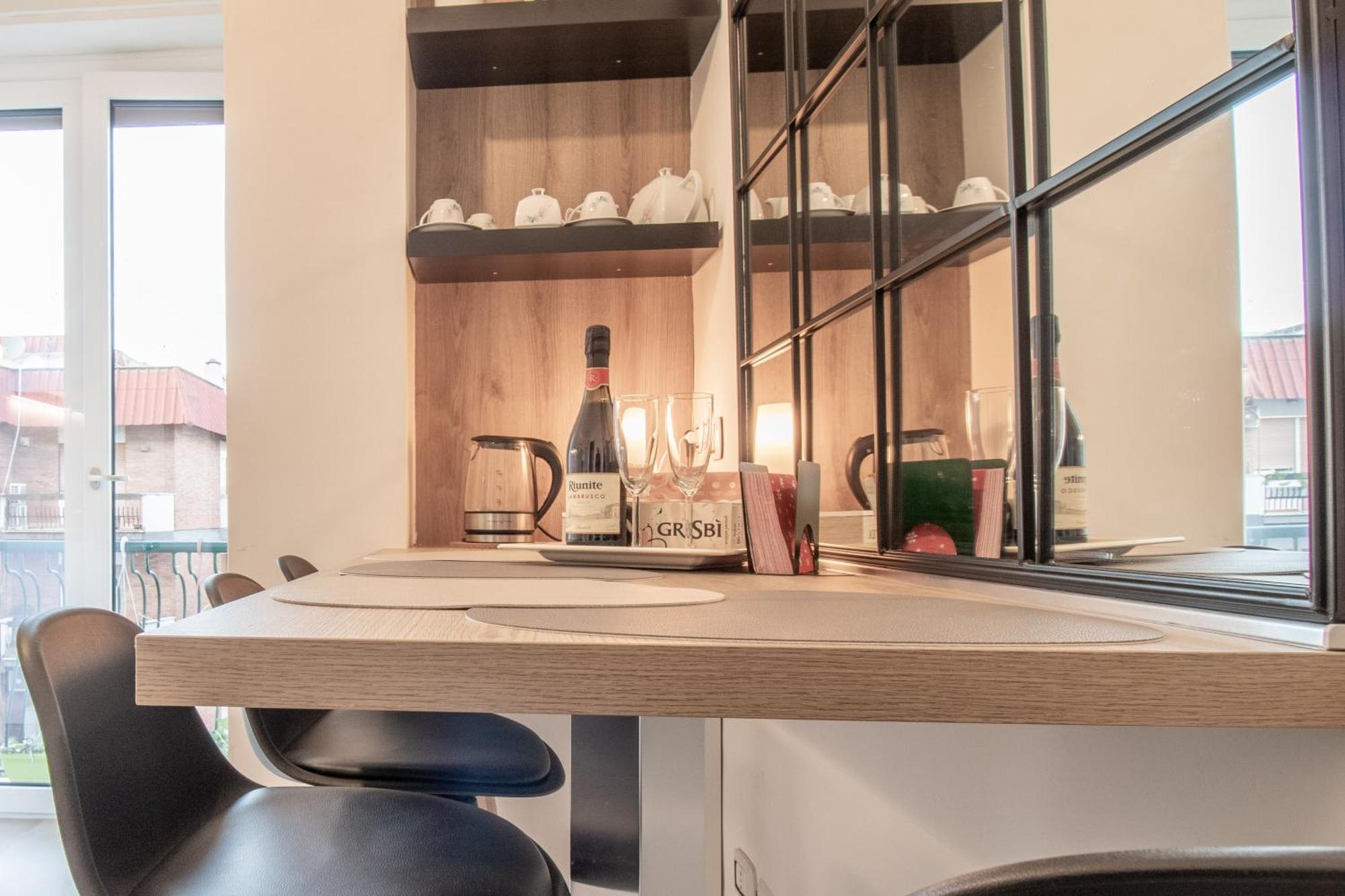 Appartamento House Exclusive Near Metro A *