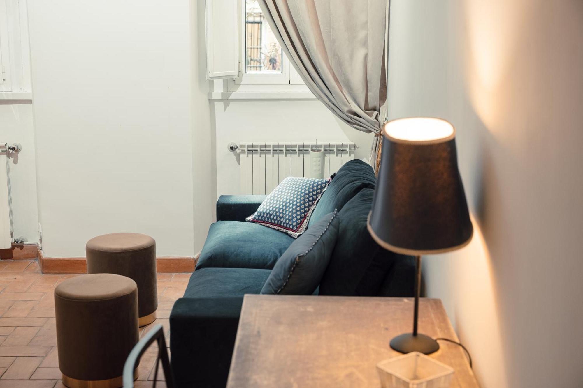 Apartment Fiori Loft, A Historic In The Heart Of Rome