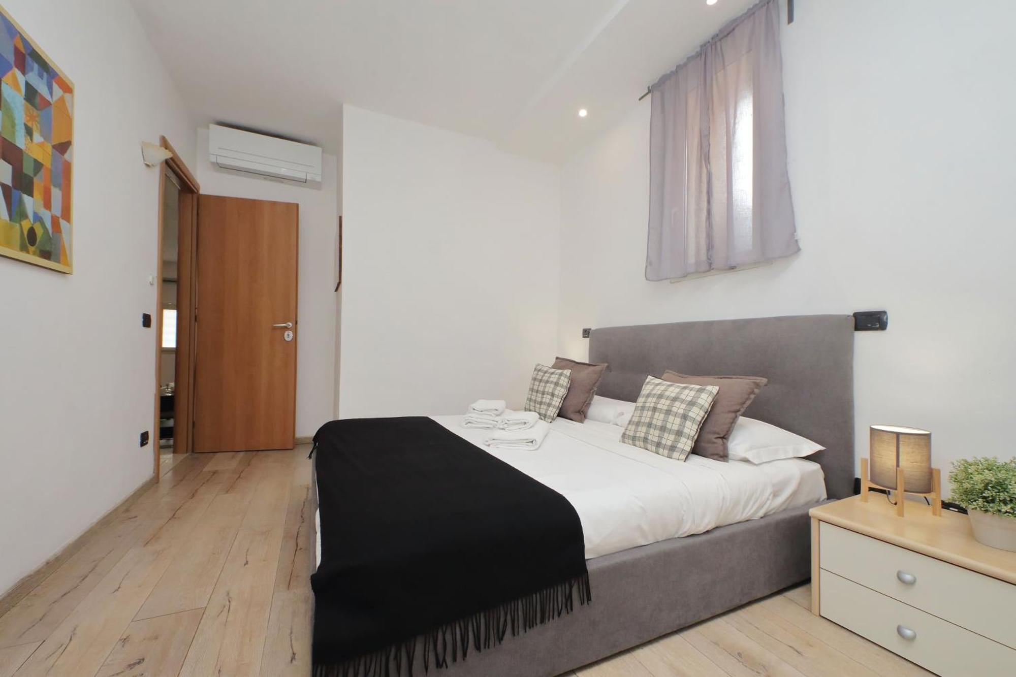 Apartment Monte Del Gallo For Groups Rome