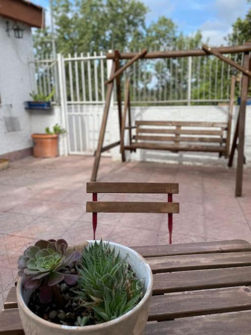 Casetta Indipendente Con Cortile E Parcheggio Apartment
