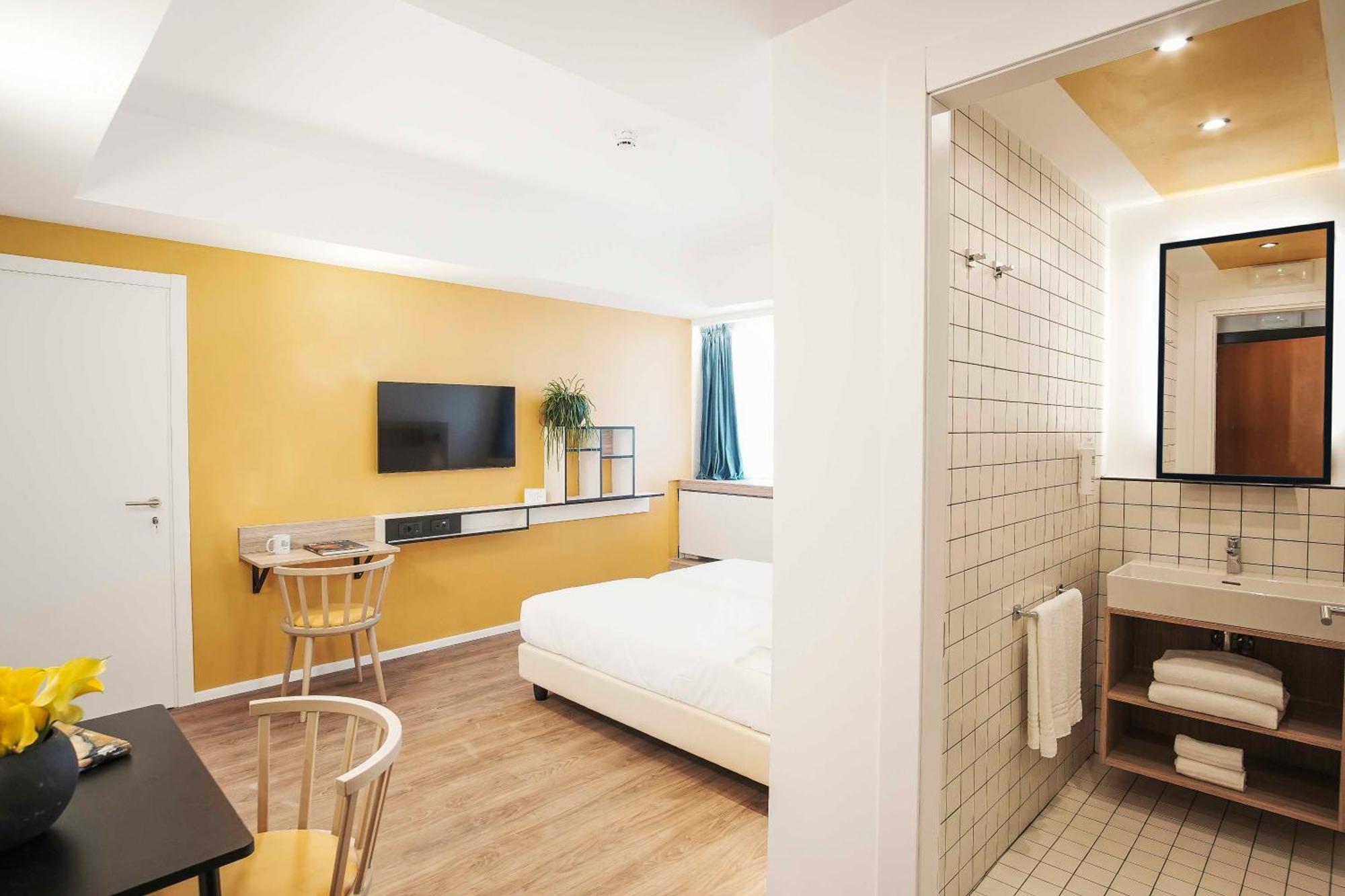 Colombo Hotel 4*