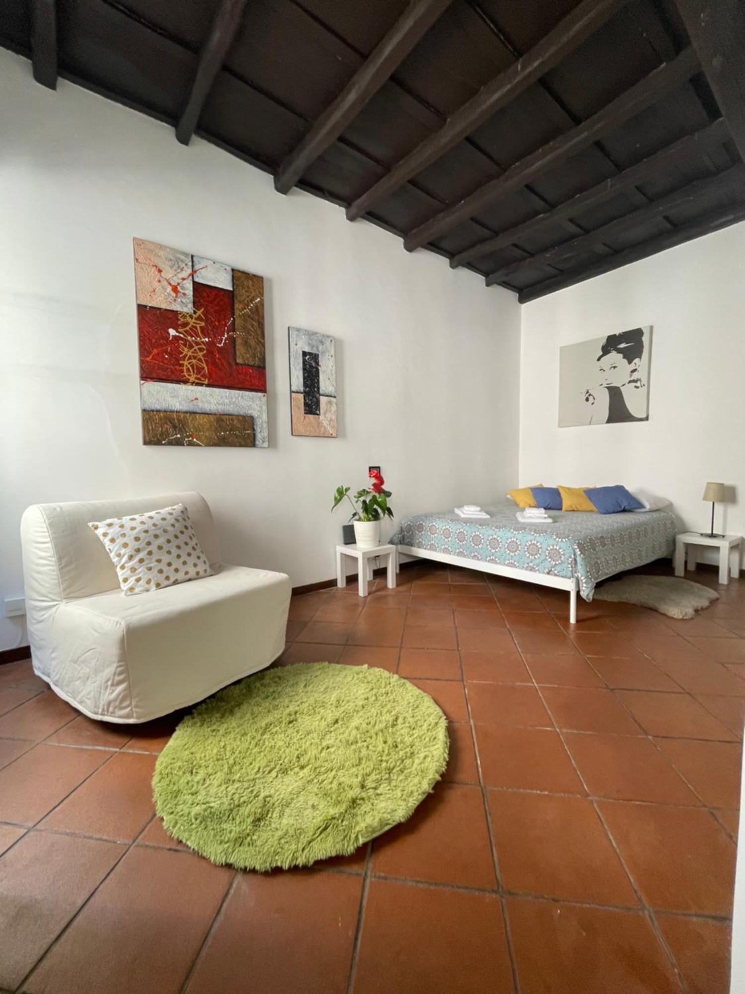 A Den For Two Appartamento Roma