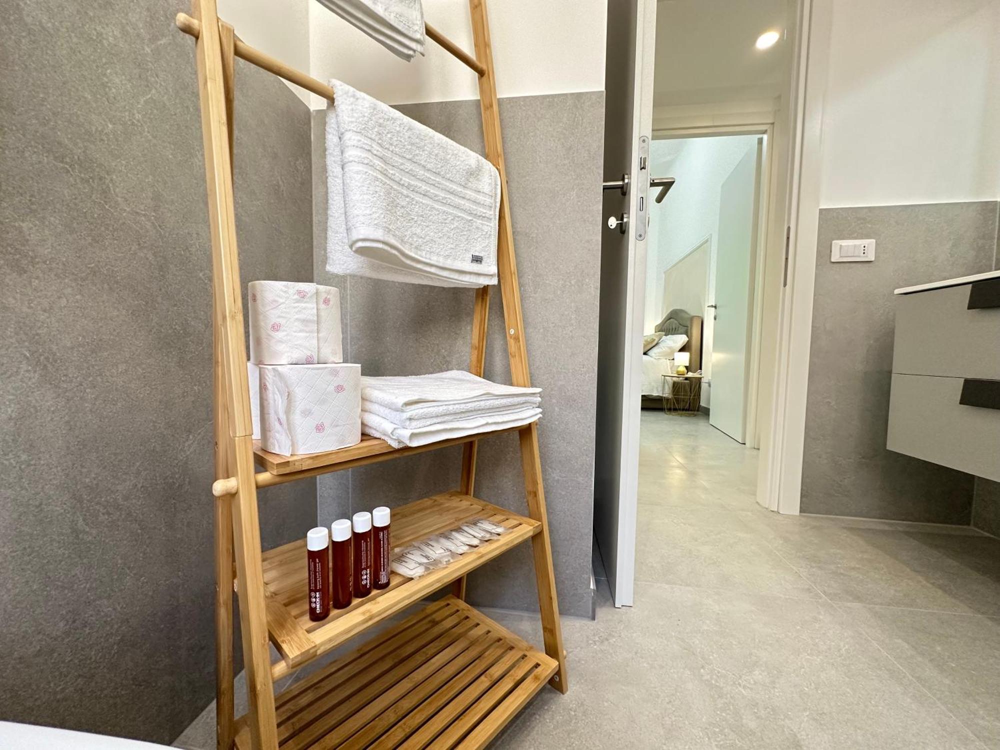 Deluxe Centro - Borghese Apartment