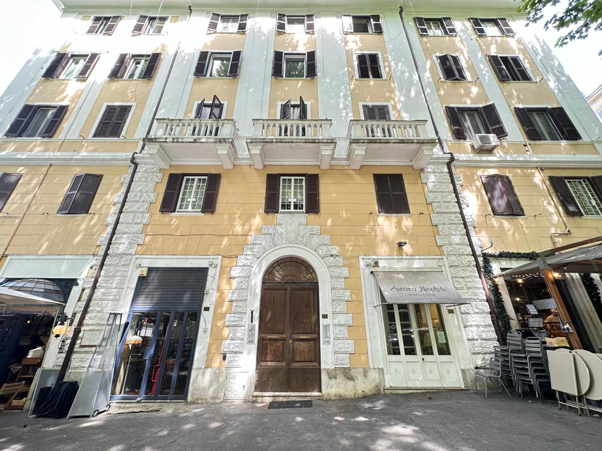 Deluxe Centro - Borghese Rome