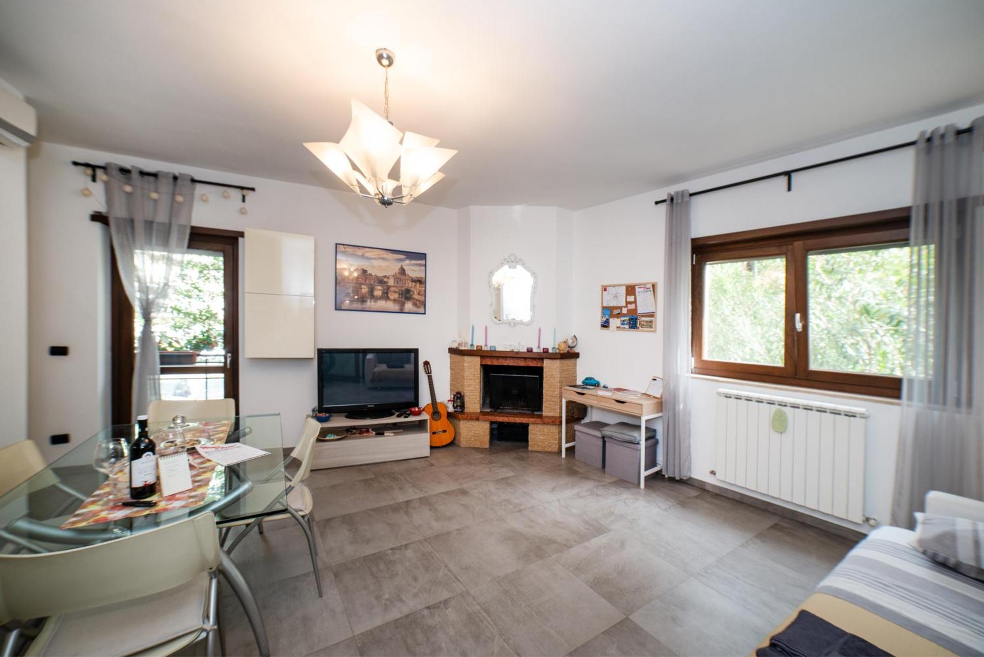 Apartment Frassinetti Rome