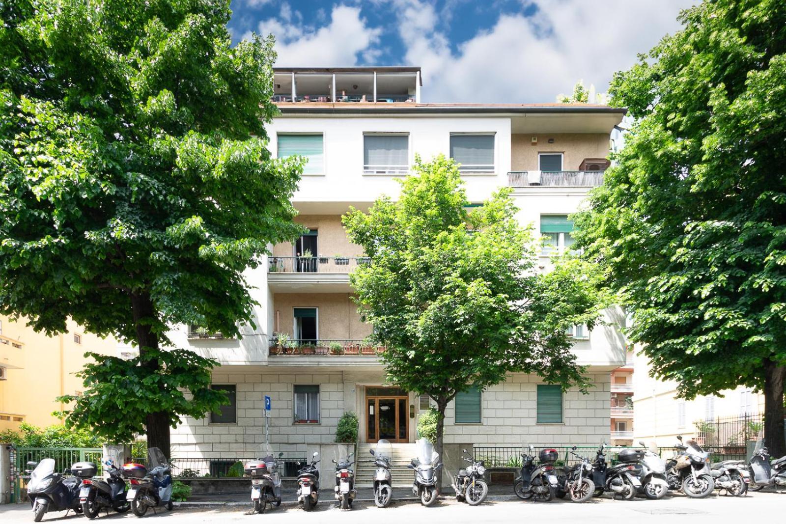 Aureum Convivium Guest house *