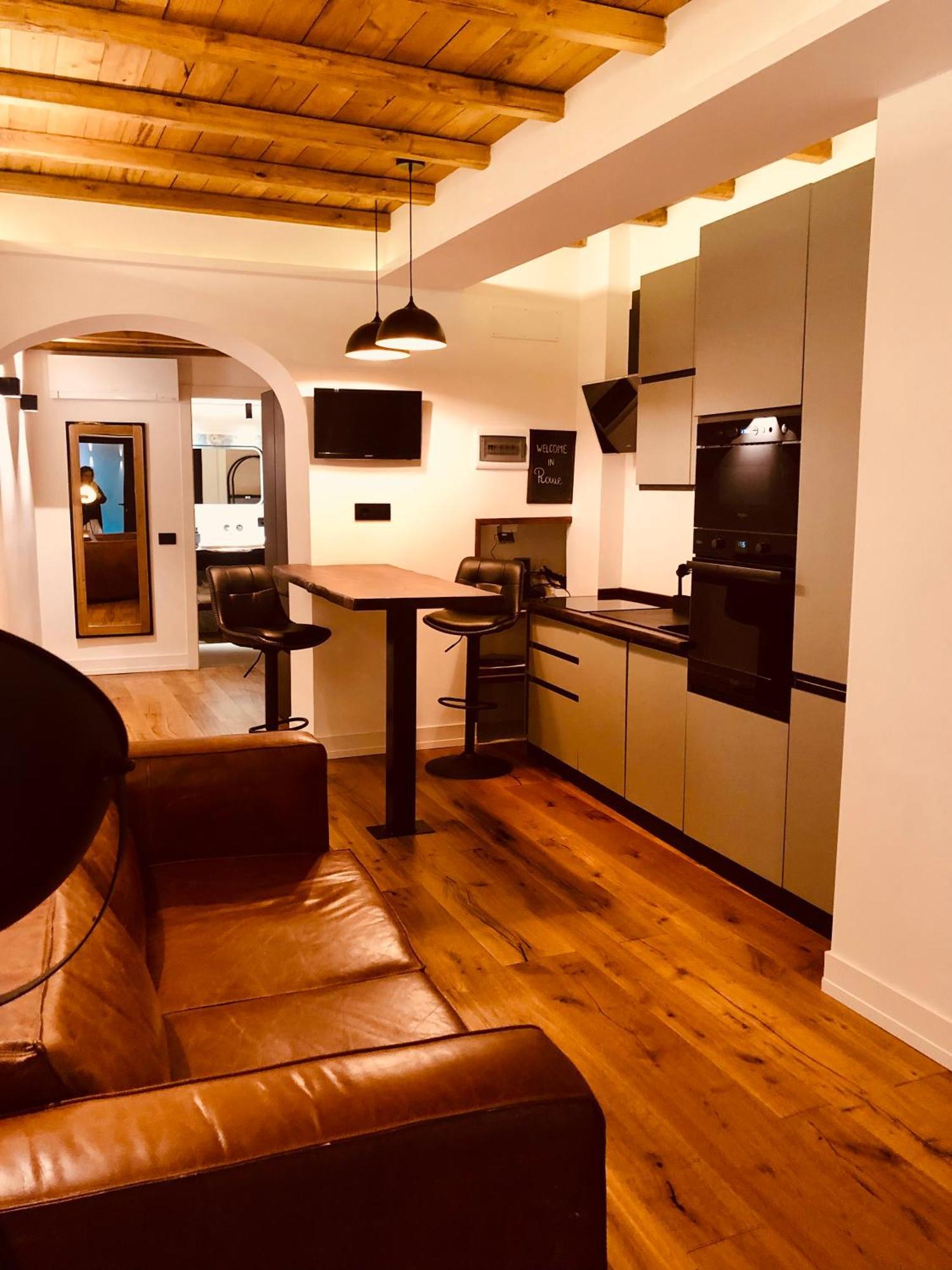 Mb Navona Luxury Apartment *