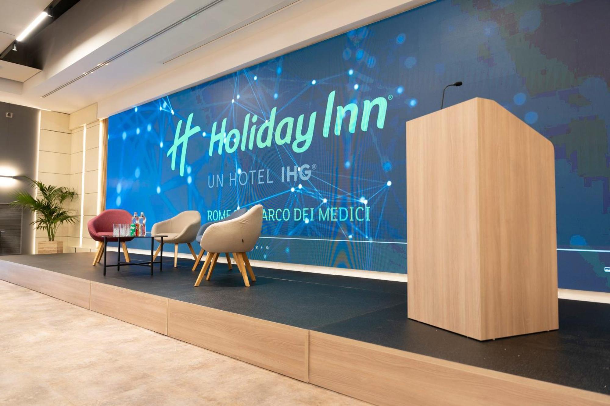 - Eur Parco Dei Medici, An Ihg Hotel Roma