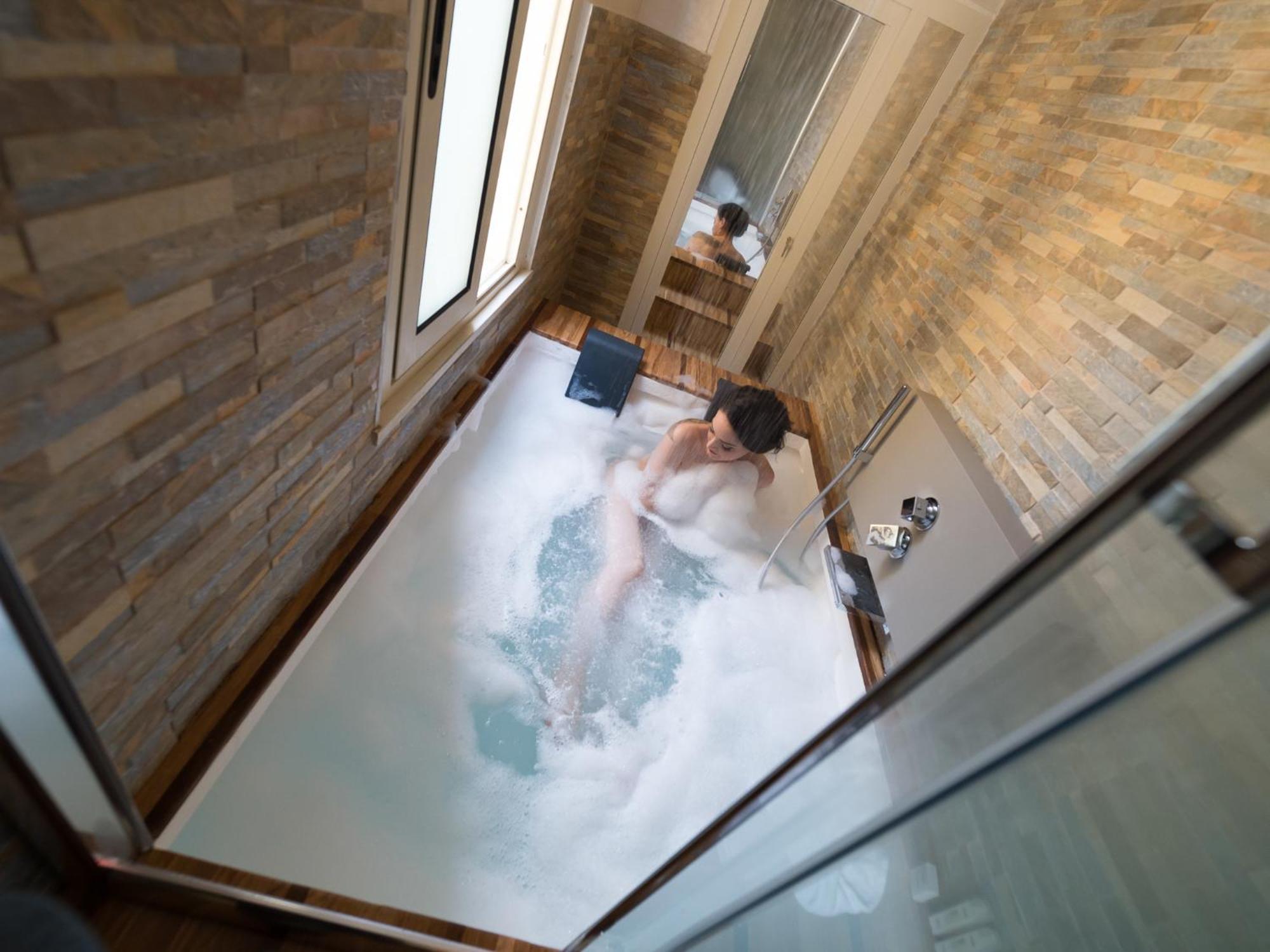 Irooms Campo Dei Fiori Guest house 4*