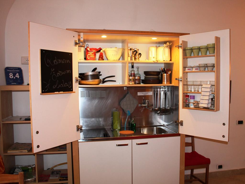 Apartment Hella Ibernesi 23 Fori Imperiali Inn, New Gestion!