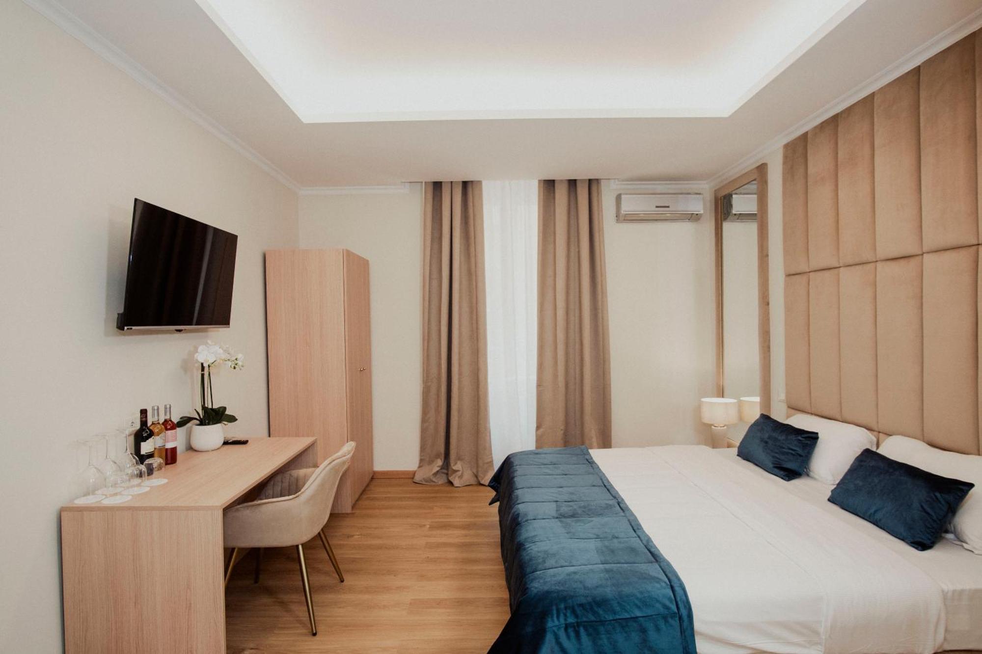 Cesare Ai Cavalieri Guest house 4*