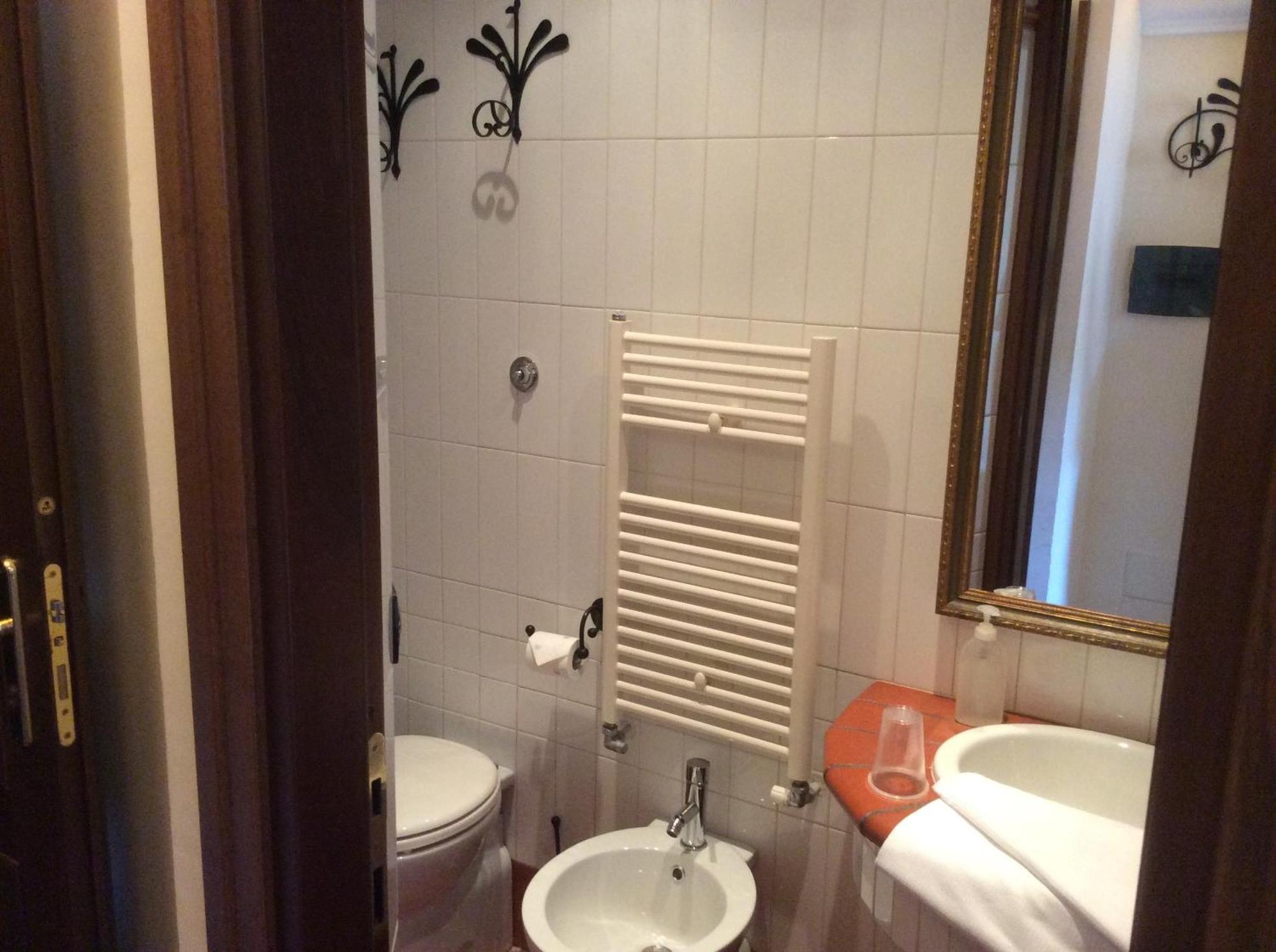 Al Sanpietrino Hotel Rome