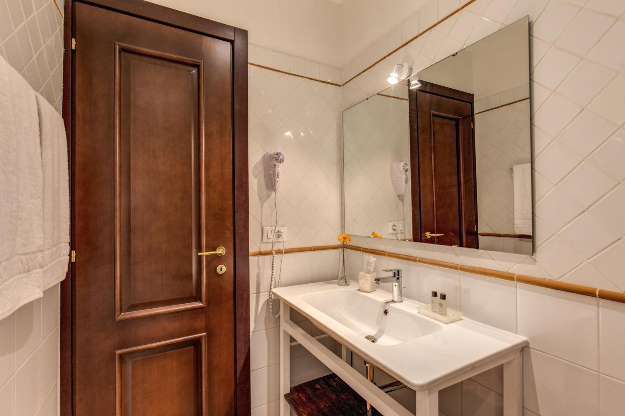 Guest house Piccolo Trevi Rome