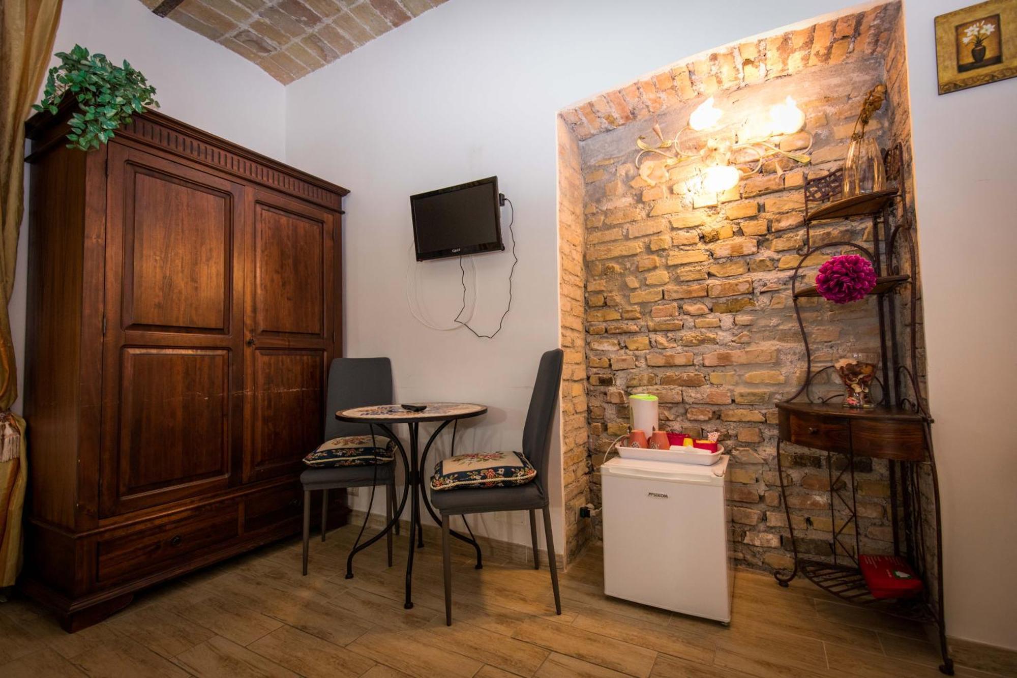 All'ombra Del Cupolone Guest house 2*