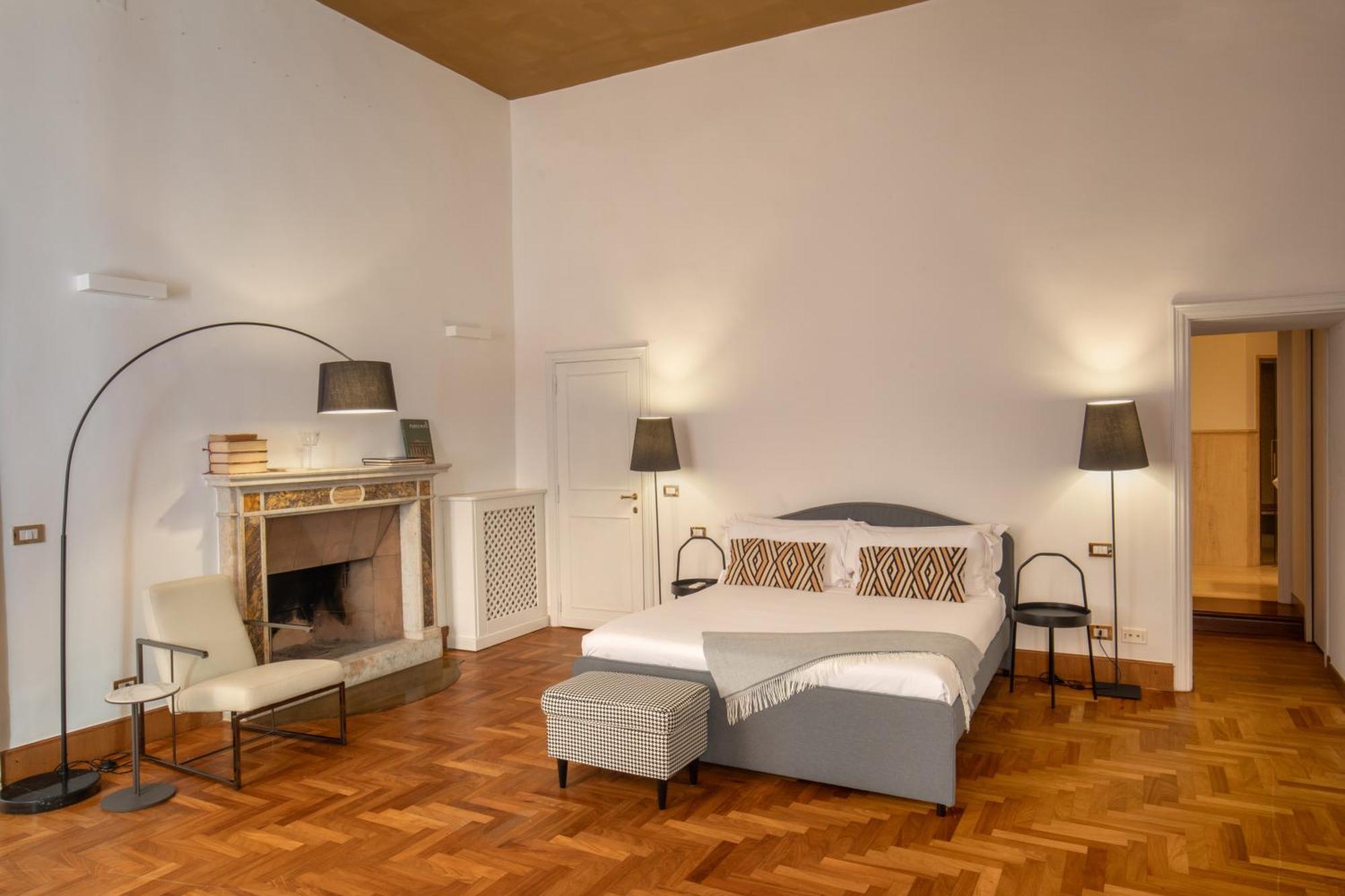 Vite - By Naman Hotellerie Rome