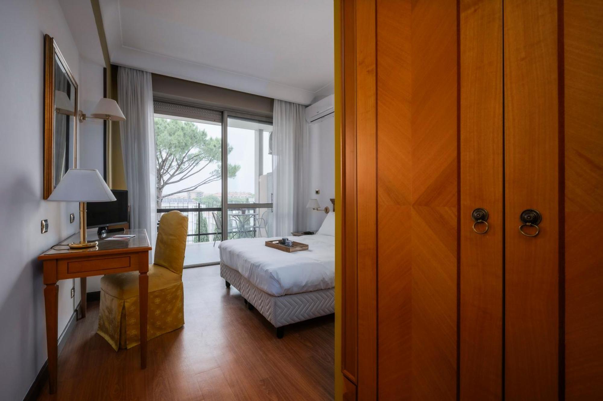 Apartment Parco Tirreno Apartment-zeno 44 Rome