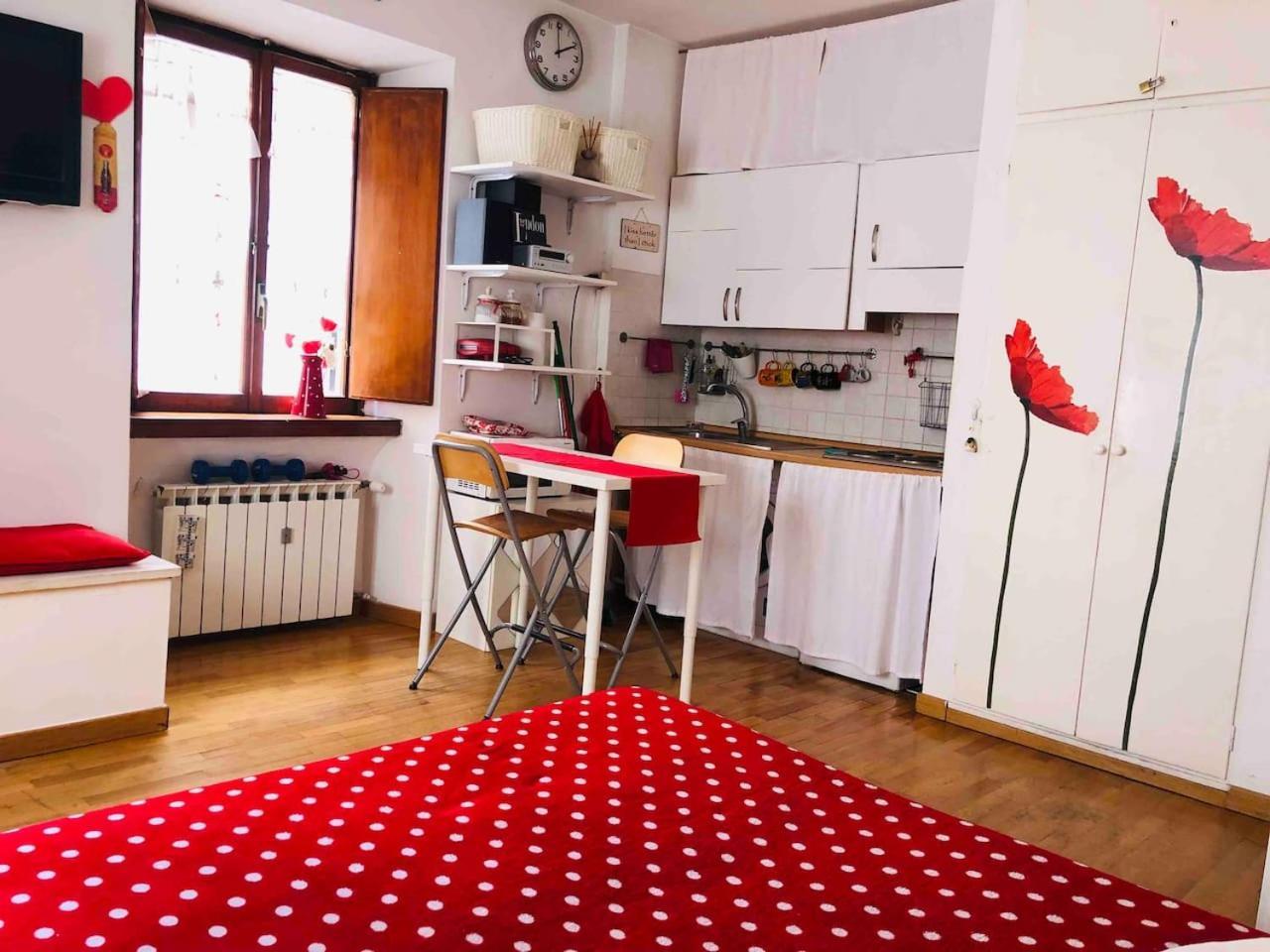 Apartment Lovely Near Colosseum Rome