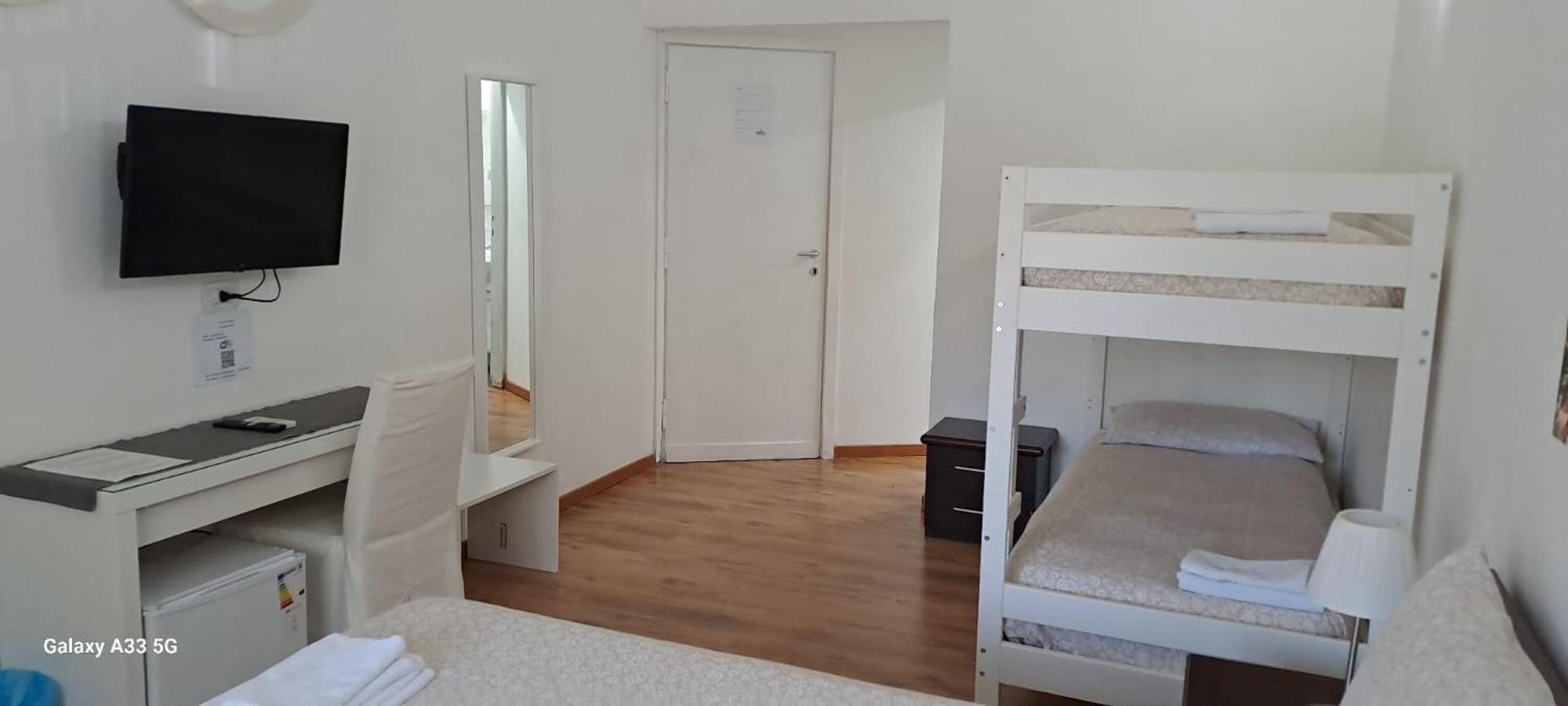 Appia Avenue 639 Guest house 2*
