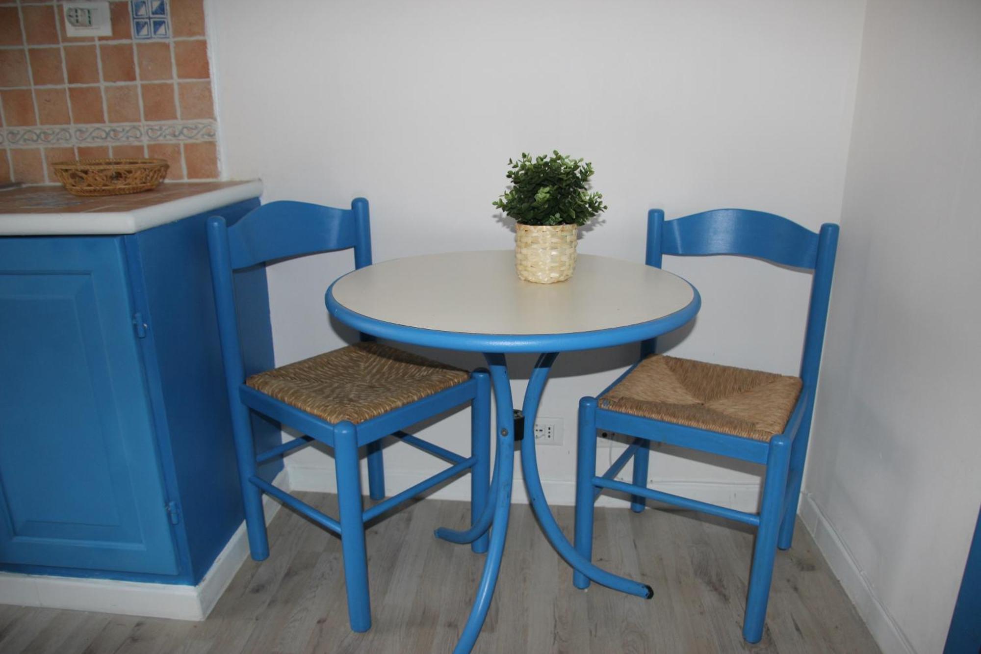 Sunny Sexy Grey & Cool Blue Apartment Rome