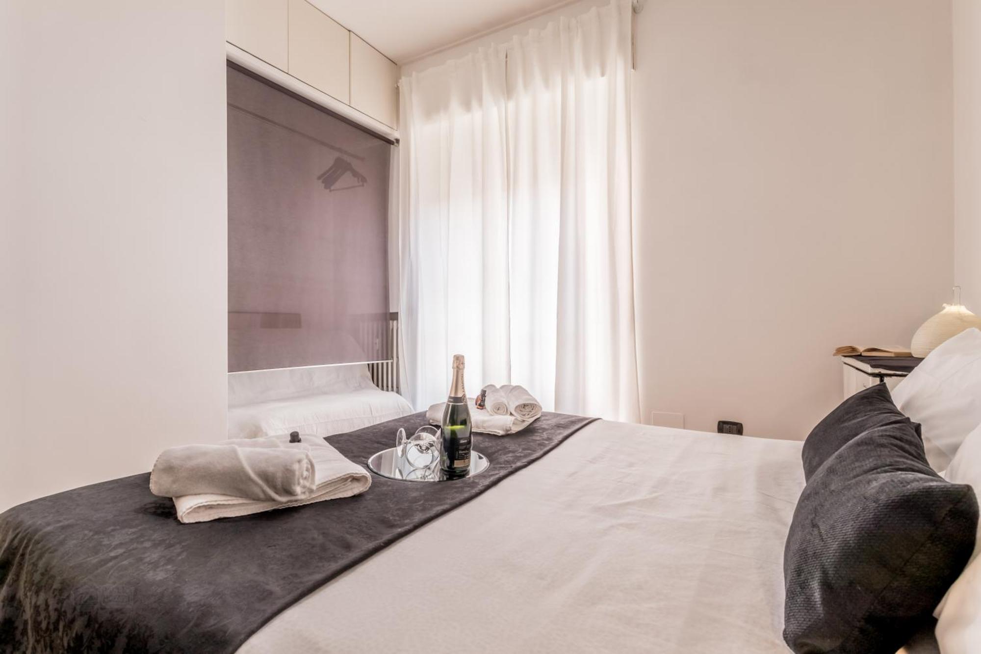 Apartment Bbhome Bright And Elegant Metro Libia High Floor Flat Rome