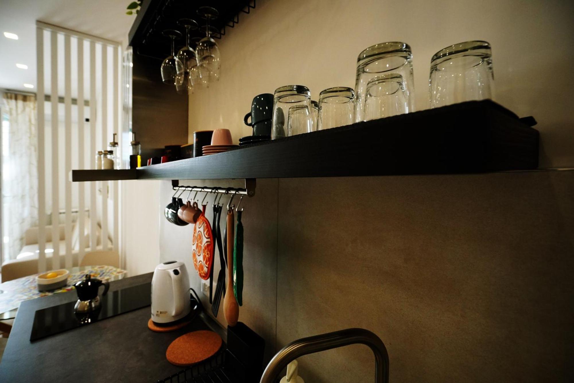 Peaceful 2 Bedrooms With Patio, Near Metro A * Rome