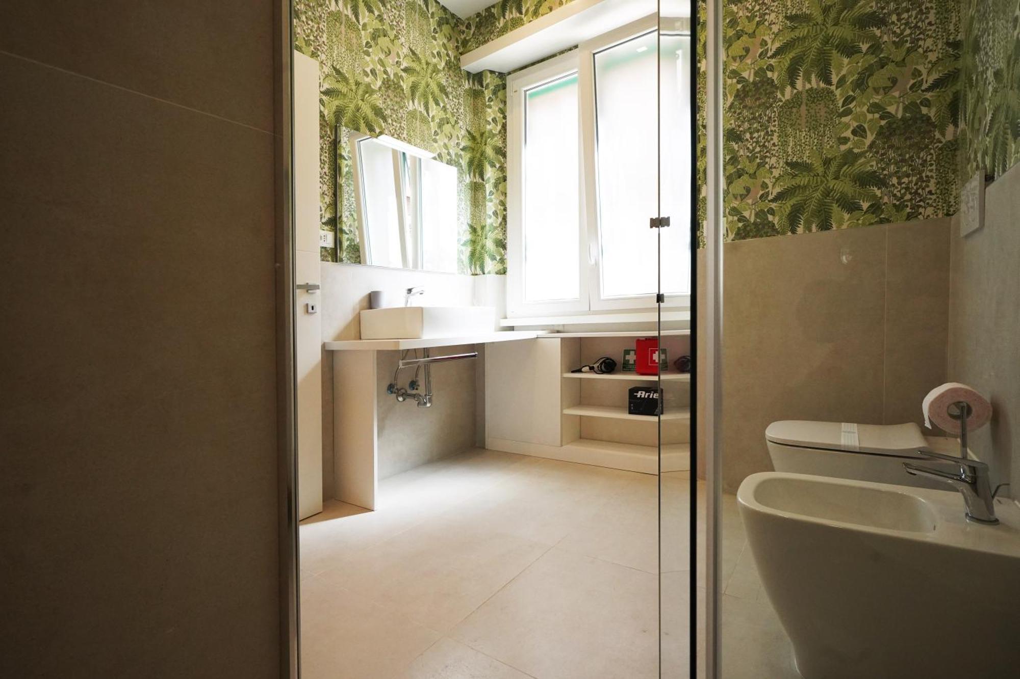 Peaceful 2 Bedrooms With Patio, Near Metro A * Rome