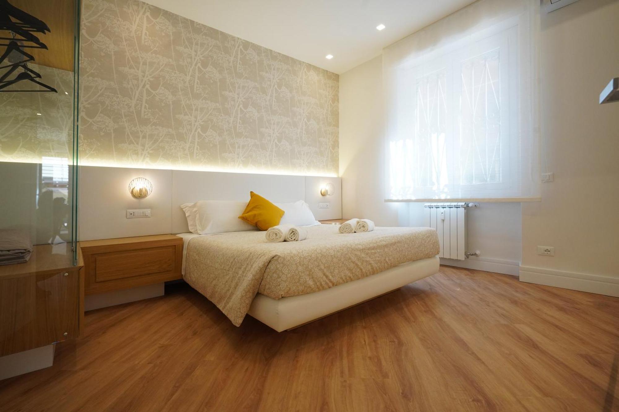 Peaceful 2 Bedrooms With Patio, Near Metro A Apartment Rome
