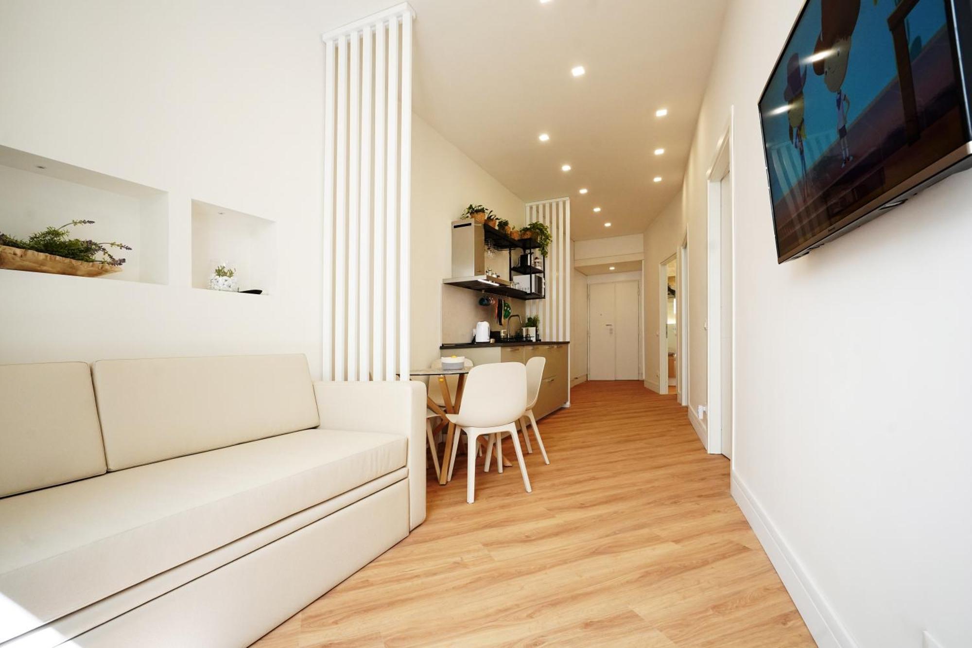 Peaceful 2 Bedrooms With Patio, Near Metro A *