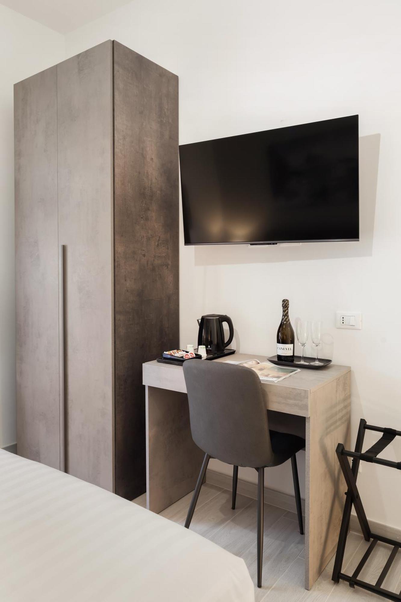 Guest house Clodio Welcome - 5 Arredate Con Bagno Interno - Zona Comune - Condizionatori -