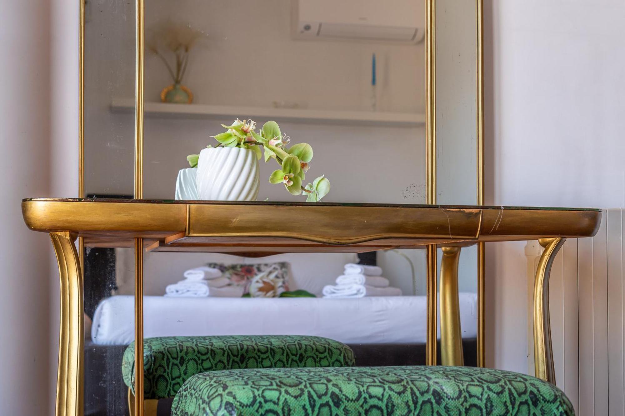 Iflat Campo De' Fiori Panoramic Penthouse Apartment Rome