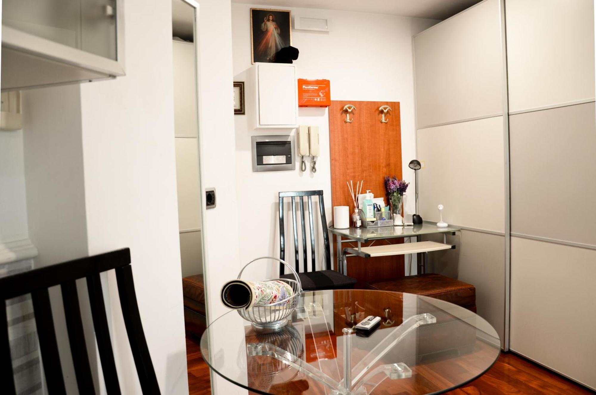 Apartment Magnifico 122 *