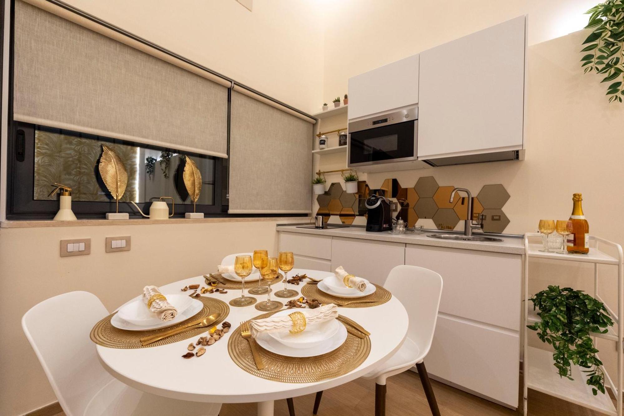Colosseo Romantic Apartment