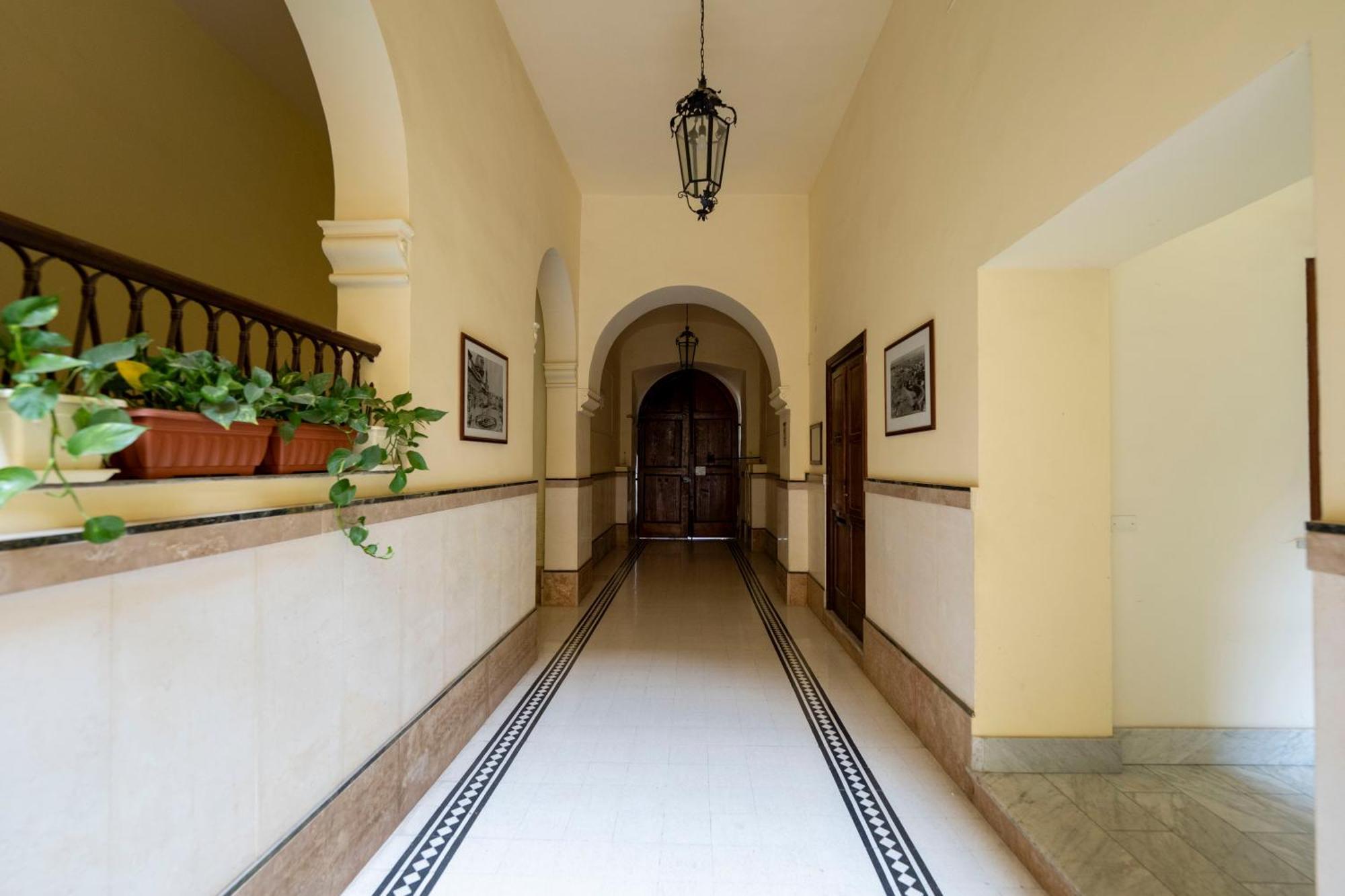 Colosseo Romantic Apartment