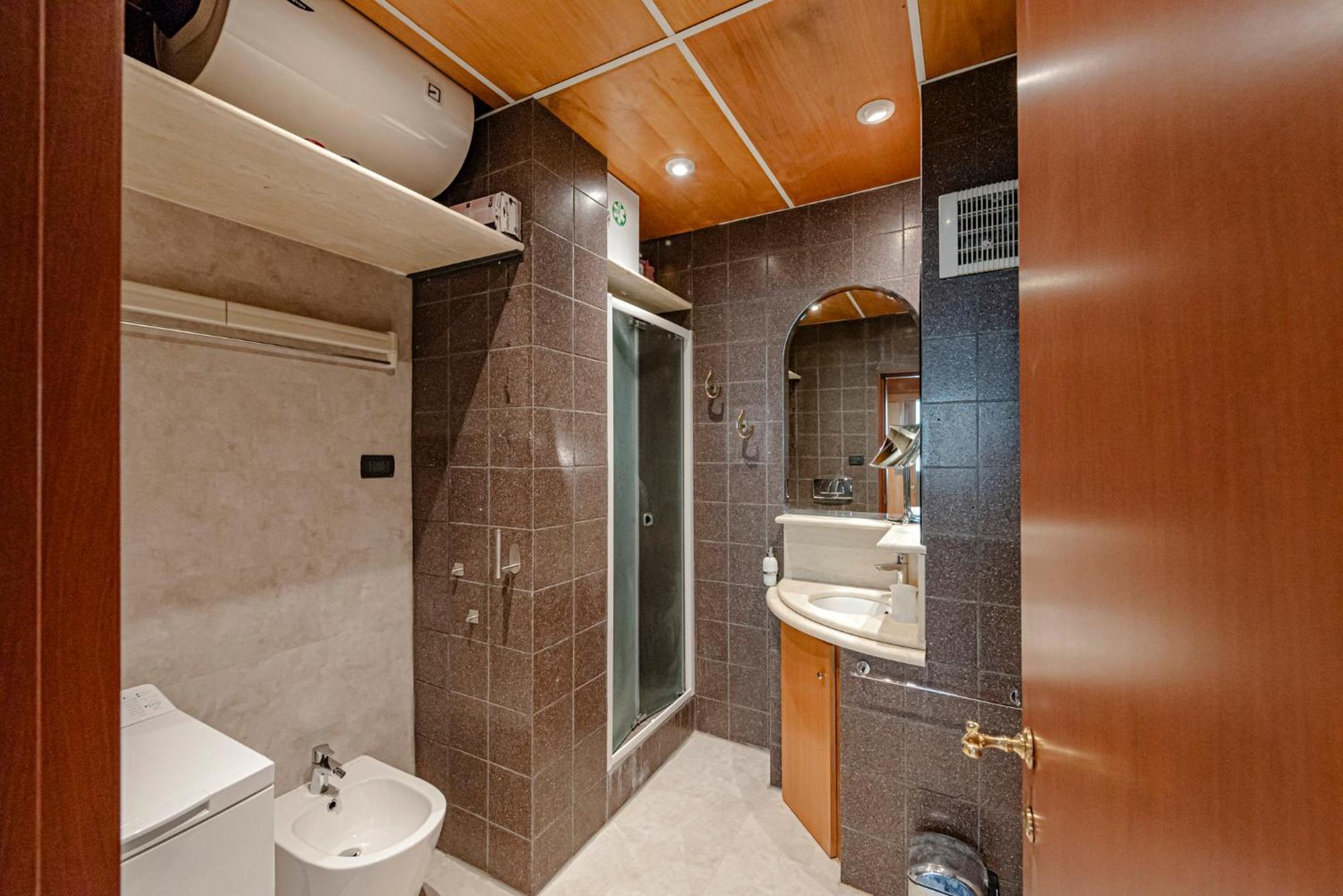 Apartment Saint John Gallery Rome