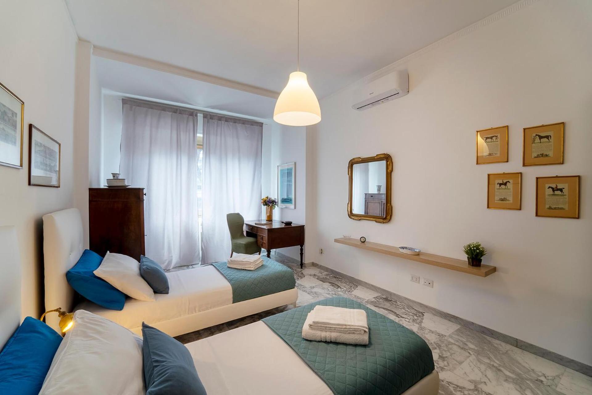 Casa Elena, 15 Minutes Walking Distance To St.peter's Church Apartment Rome
