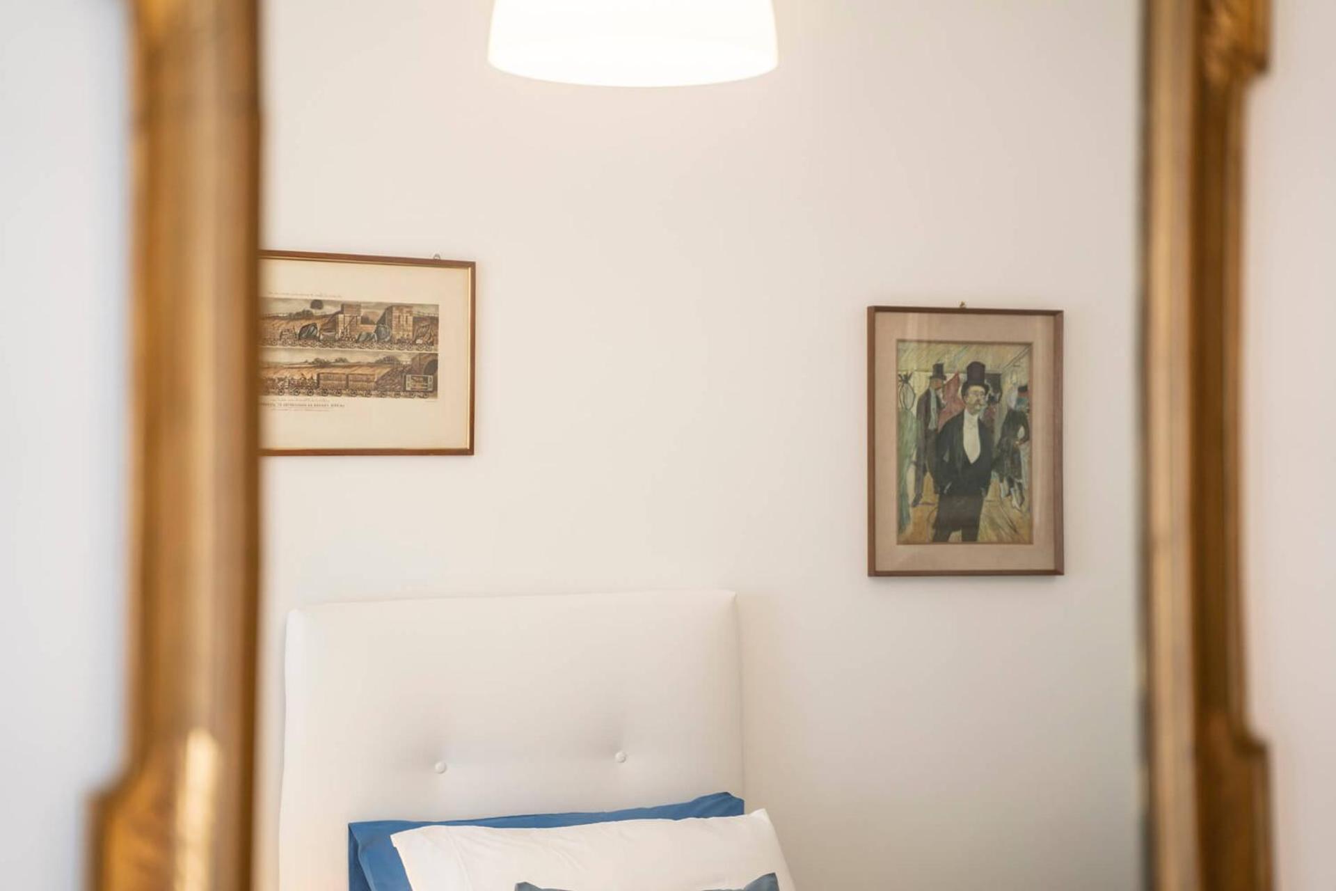 Casa Elena, 15 Minutes Walking Distance To St.peter's Church Apartment *