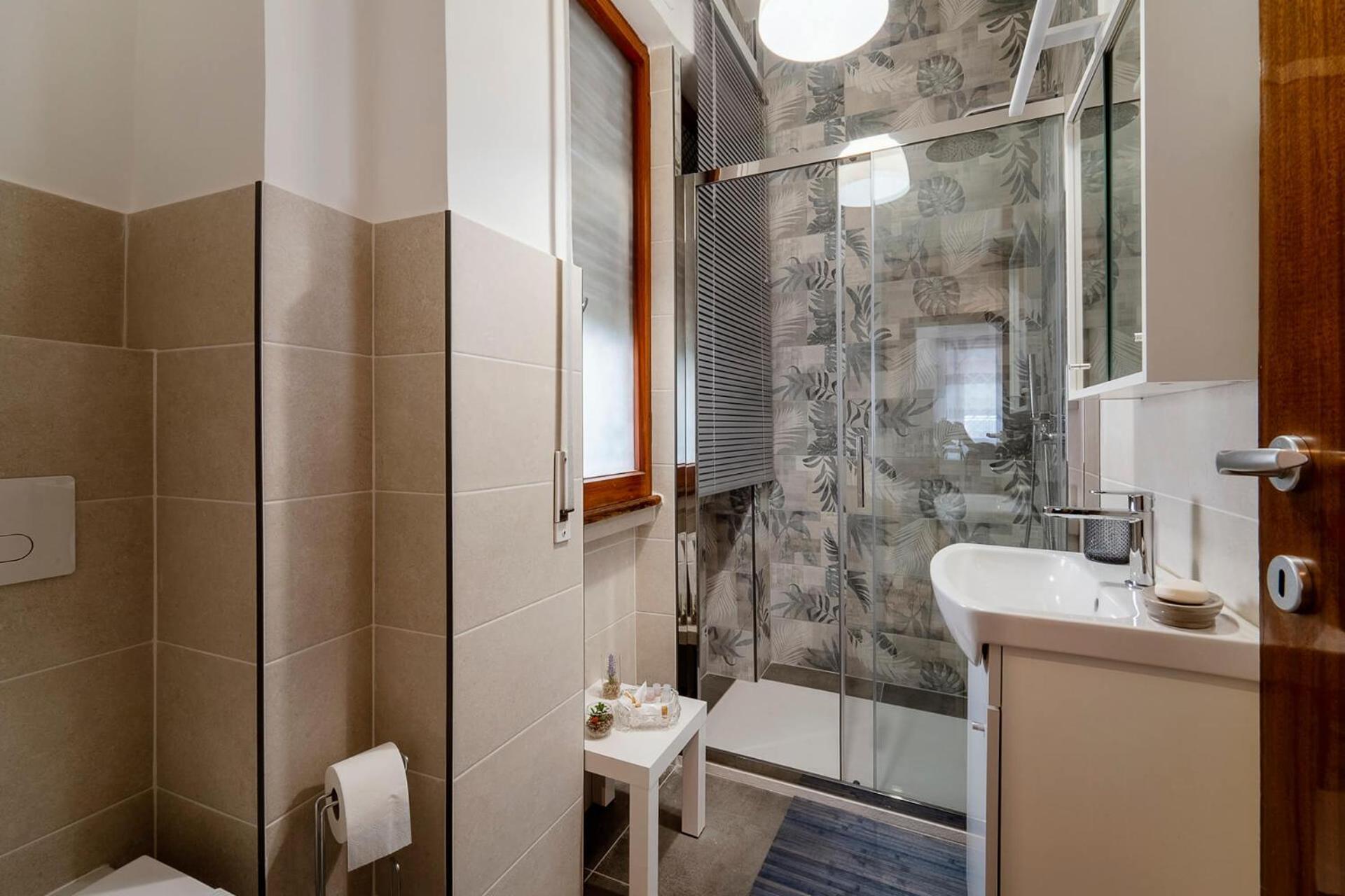 Casa Elena, 15 Minutes Walking Distance To St.peter's Church Apartment Rome